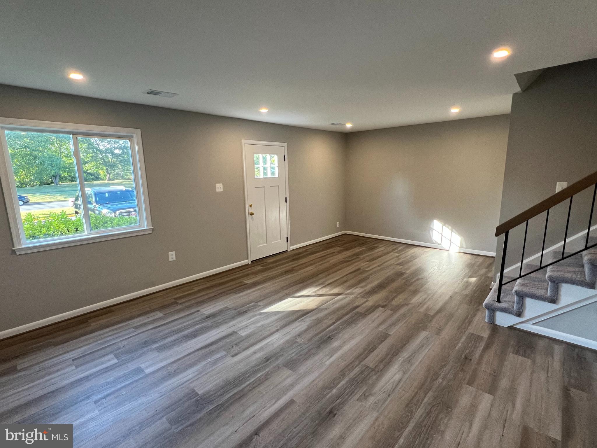 SUGARLAND RUN - Residential Lease