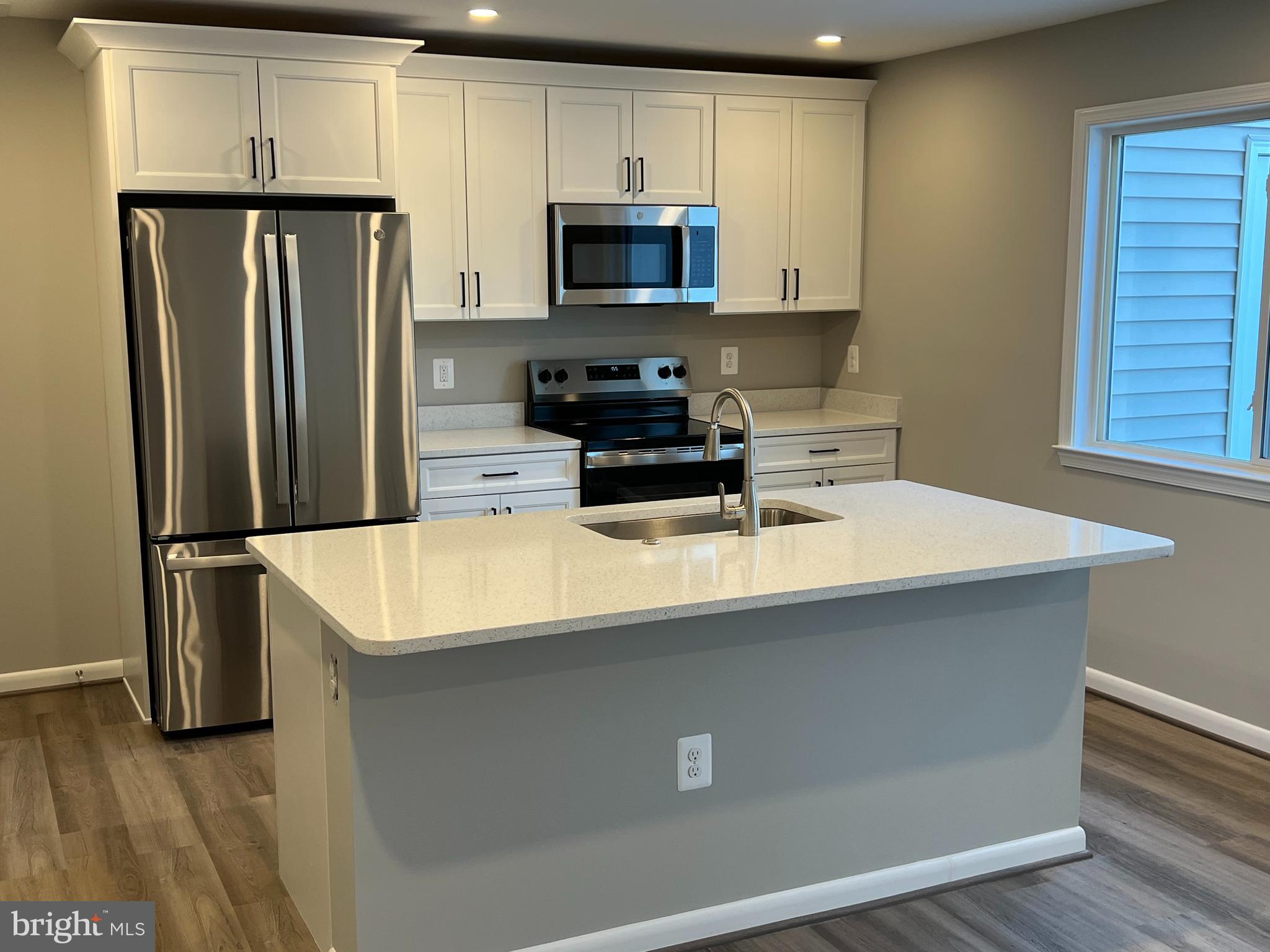 SUGARLAND RUN - Residential Lease