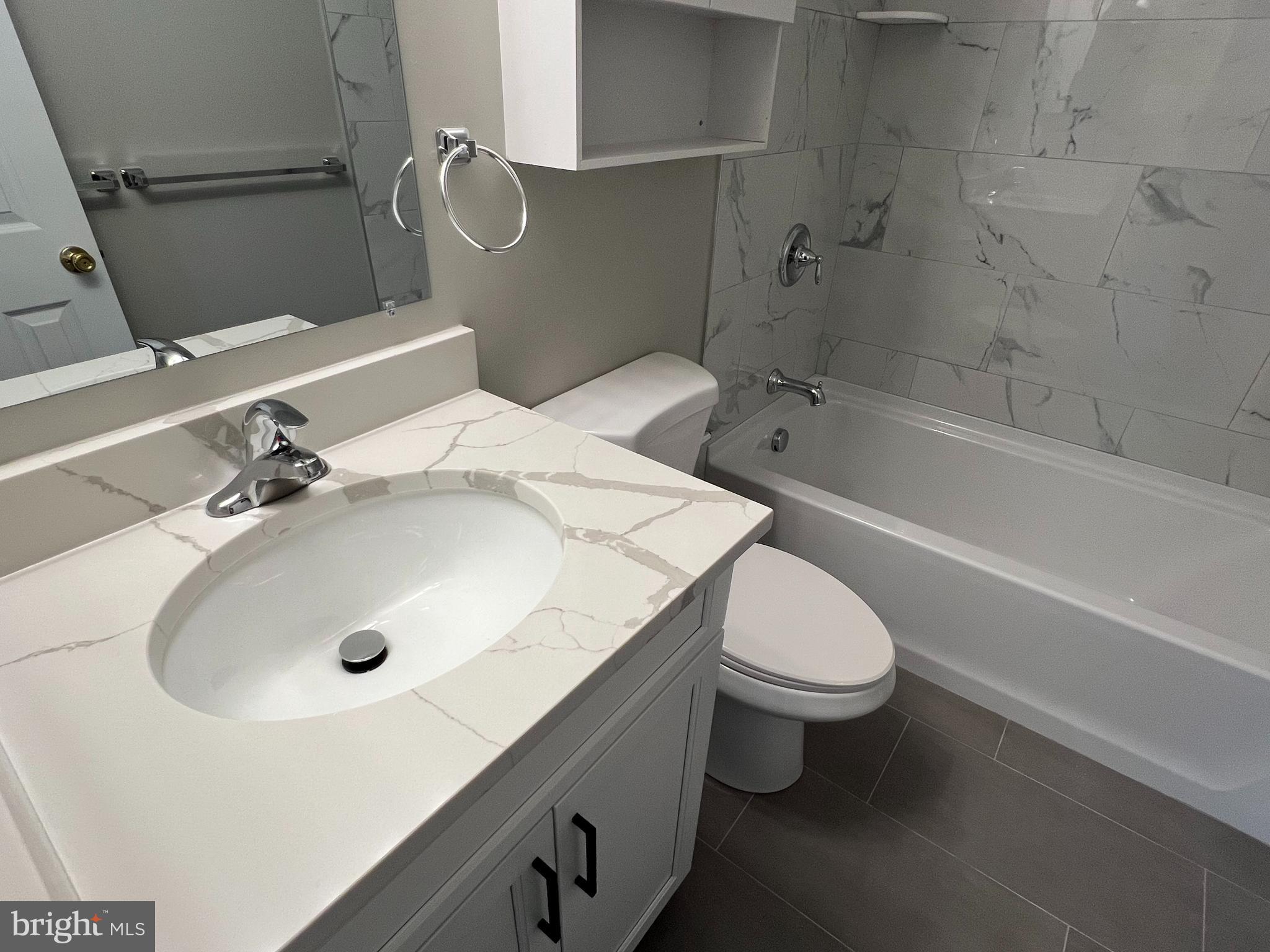 SUGARLAND RUN - Residential Lease