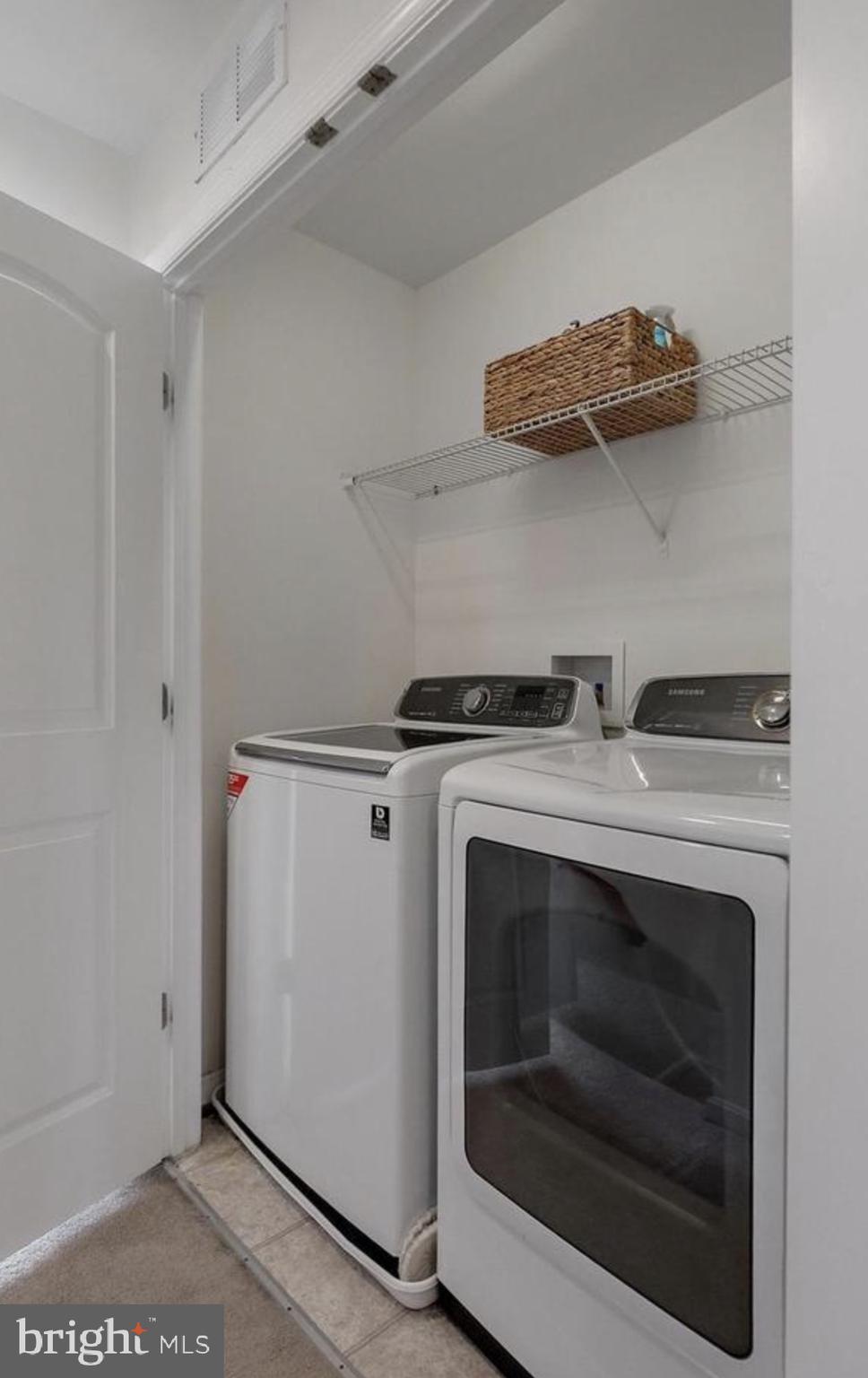 MILLSTONE VILLAGE - Residential Lease