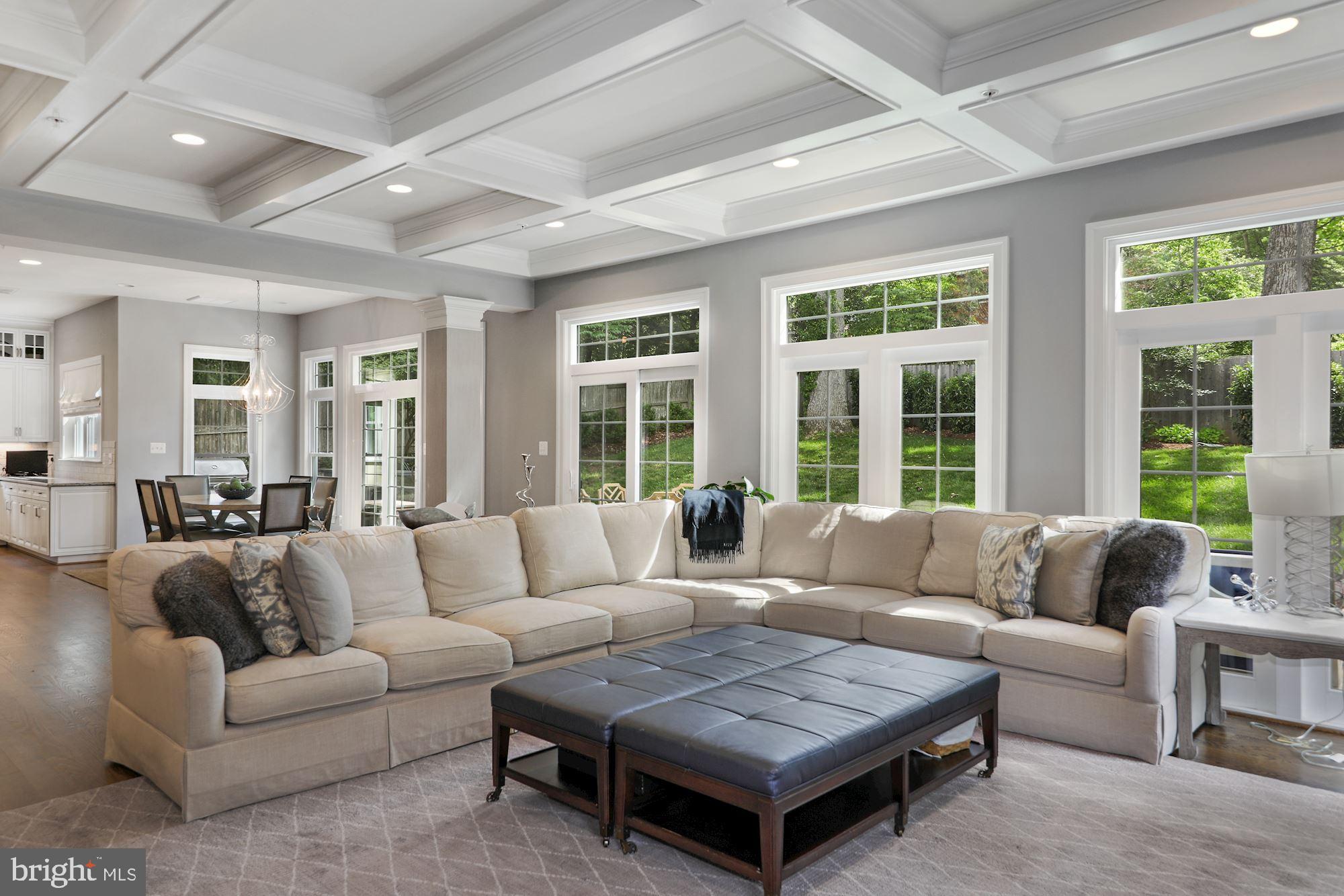 KENWOOD PARK - Residential