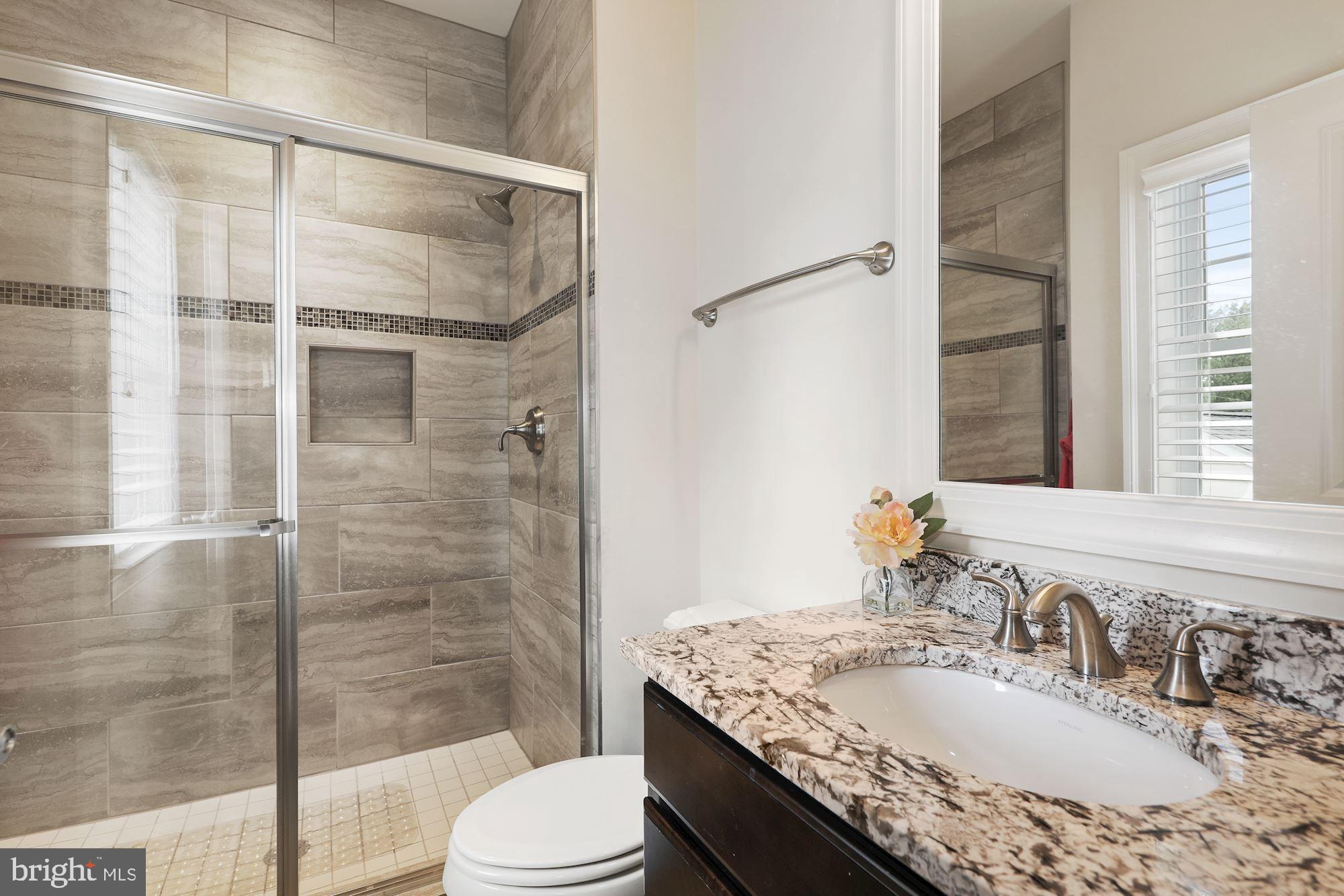 KENWOOD PARK - Residential