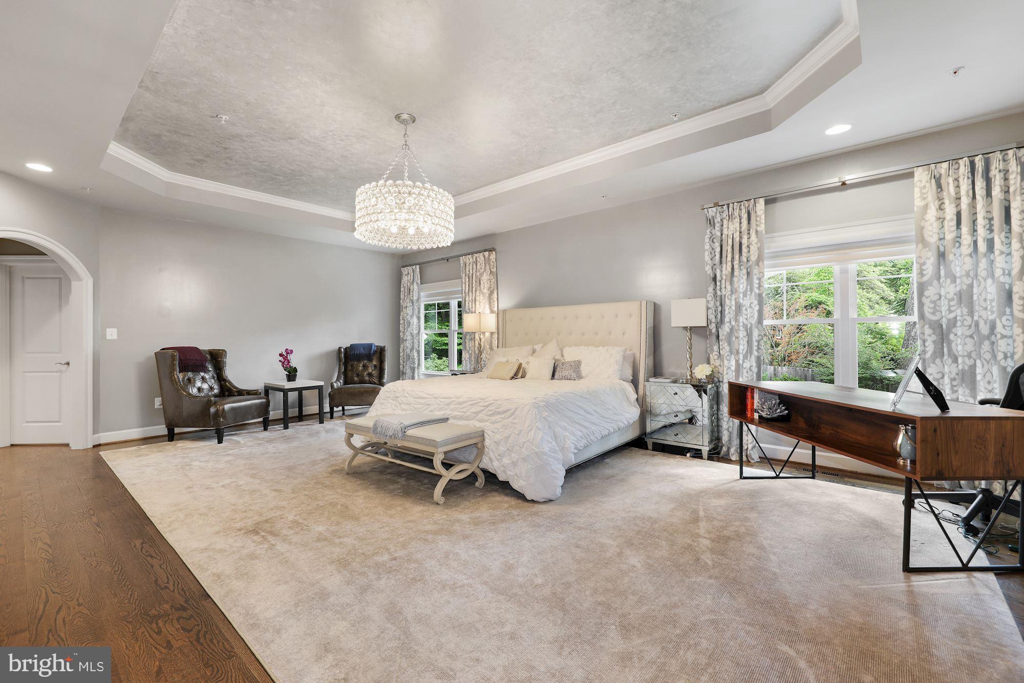 KENWOOD PARK - Residential