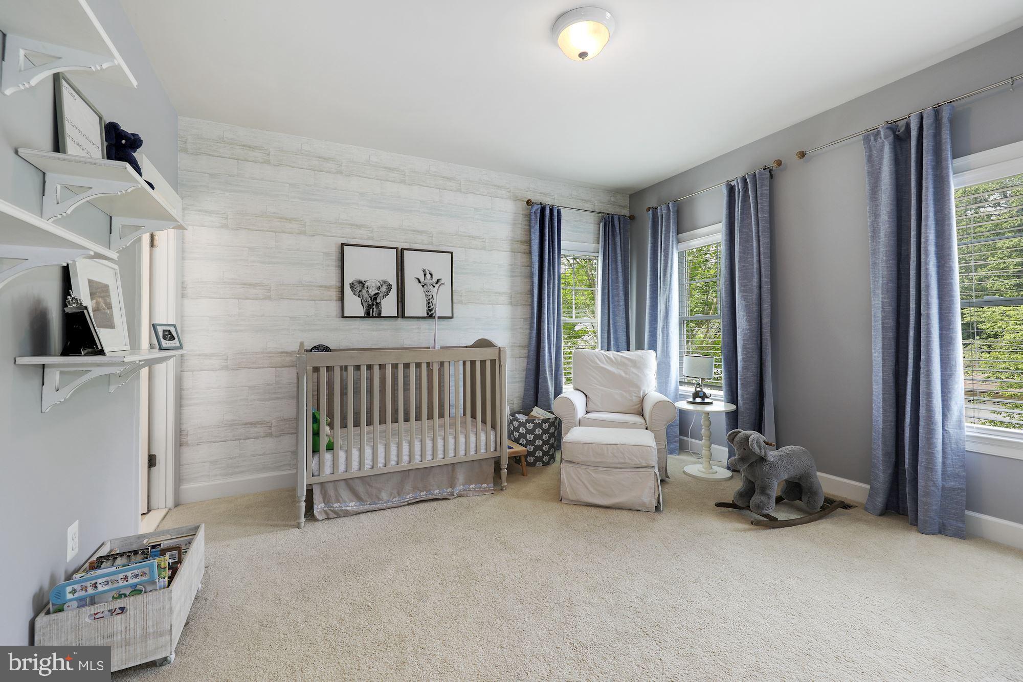 KENWOOD PARK - Residential