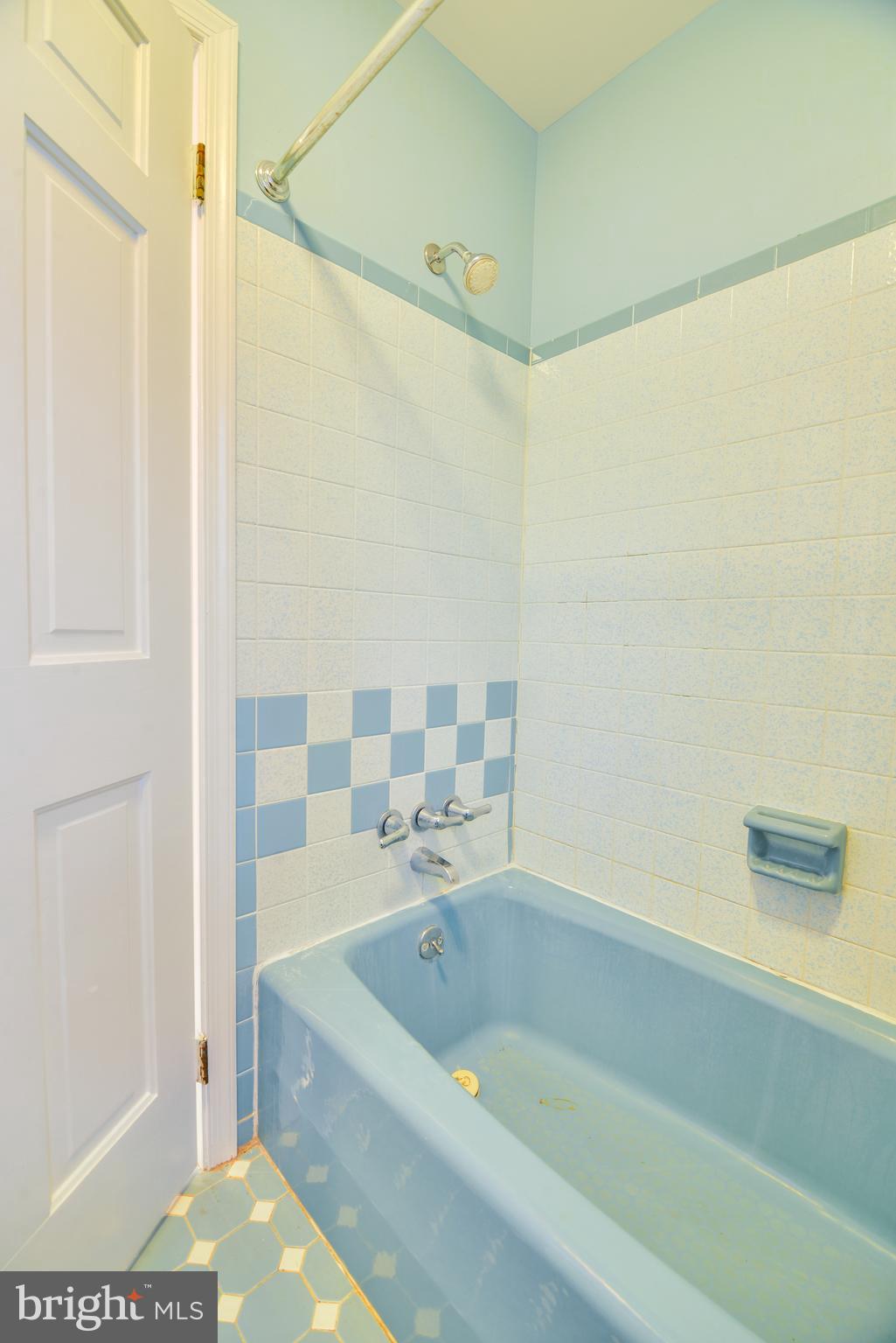 CLOVER HILL - Residential Lease