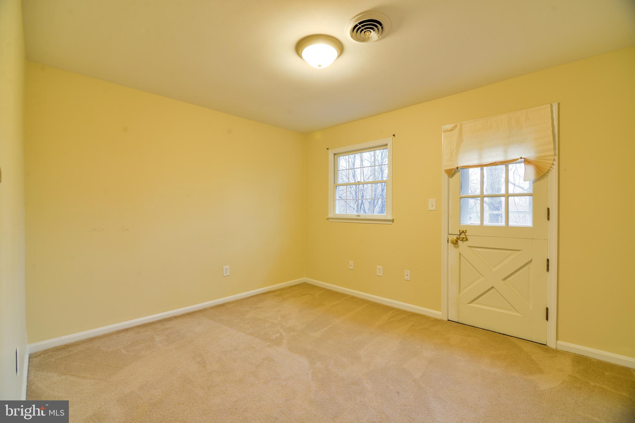 CLOVER HILL - Residential Lease