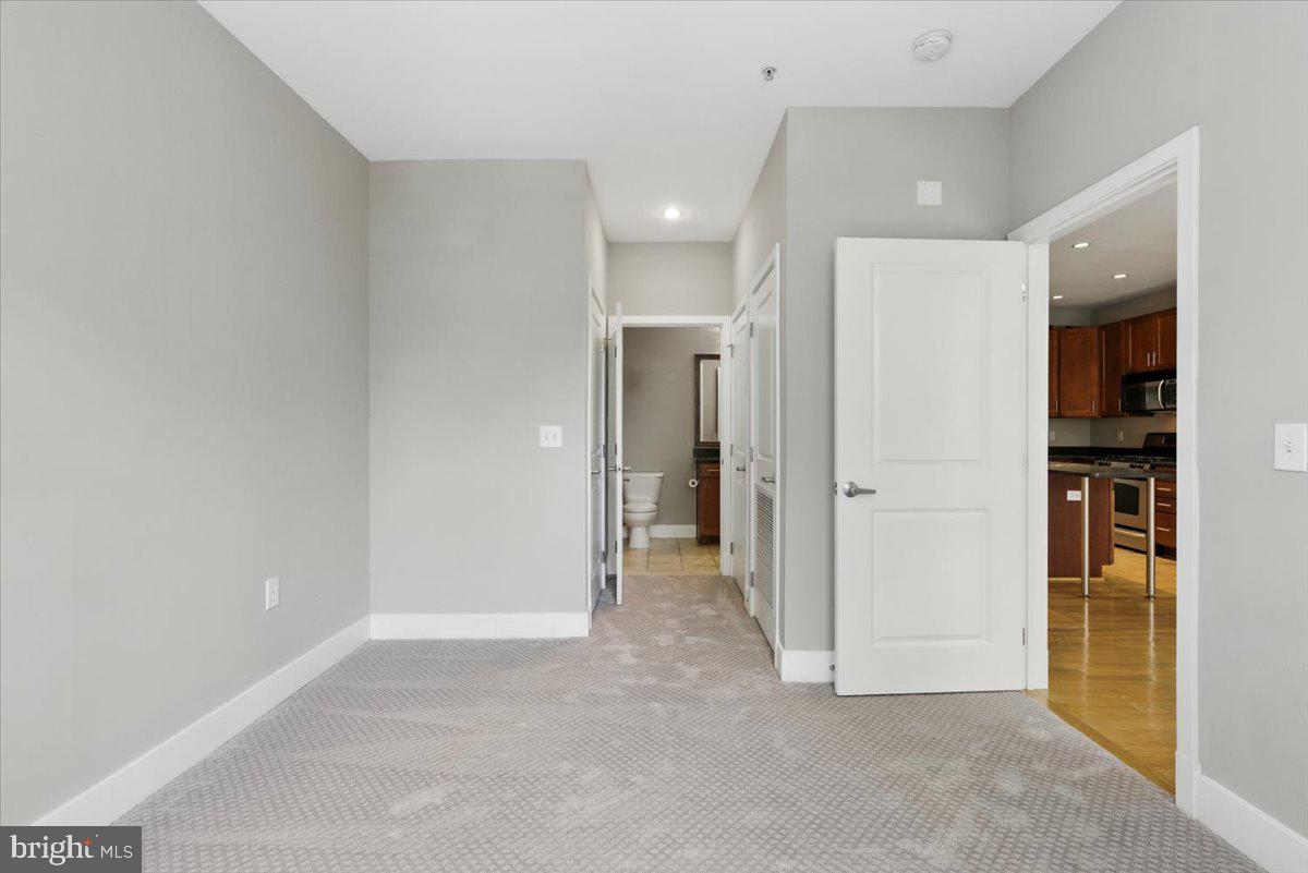 1800 WILSON - Residential Lease