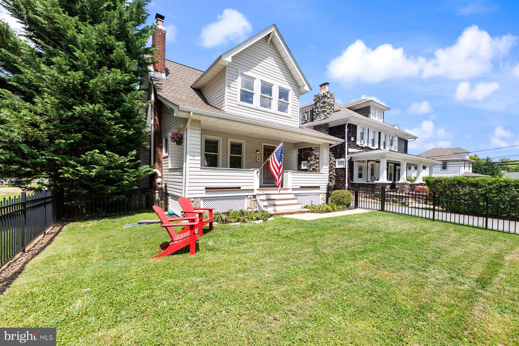 108 BURKE AVENUE E