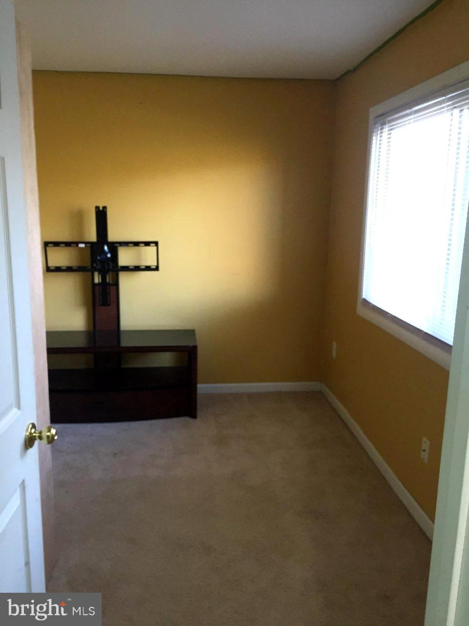 SUGARLAND RUN - Residential