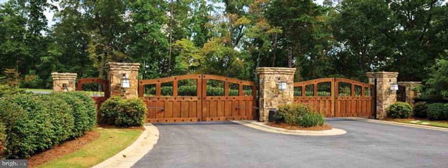 Laurelwoods III is a beautiful private gated enclave of 14 custom single family homes located within Big Boulder Lake...these homes feature an open floorplan, superior custruction finishes...4-6 bedrooms...3-4 full baths...ample options to choose from...panaramic views...amenities include community clubhouse...pool...beach...on-site resturant and lake bar area...ski slopes for winter fun...private 175 acre lake aloowing for summer bating, swimming and fishing...lake is extremly clean and only allows electric motors for trolling...Inquire about special financing incentives and low interest rate specials! Visit www.laurelwoods3.com for more information, pictures, lot plan and floorplans.