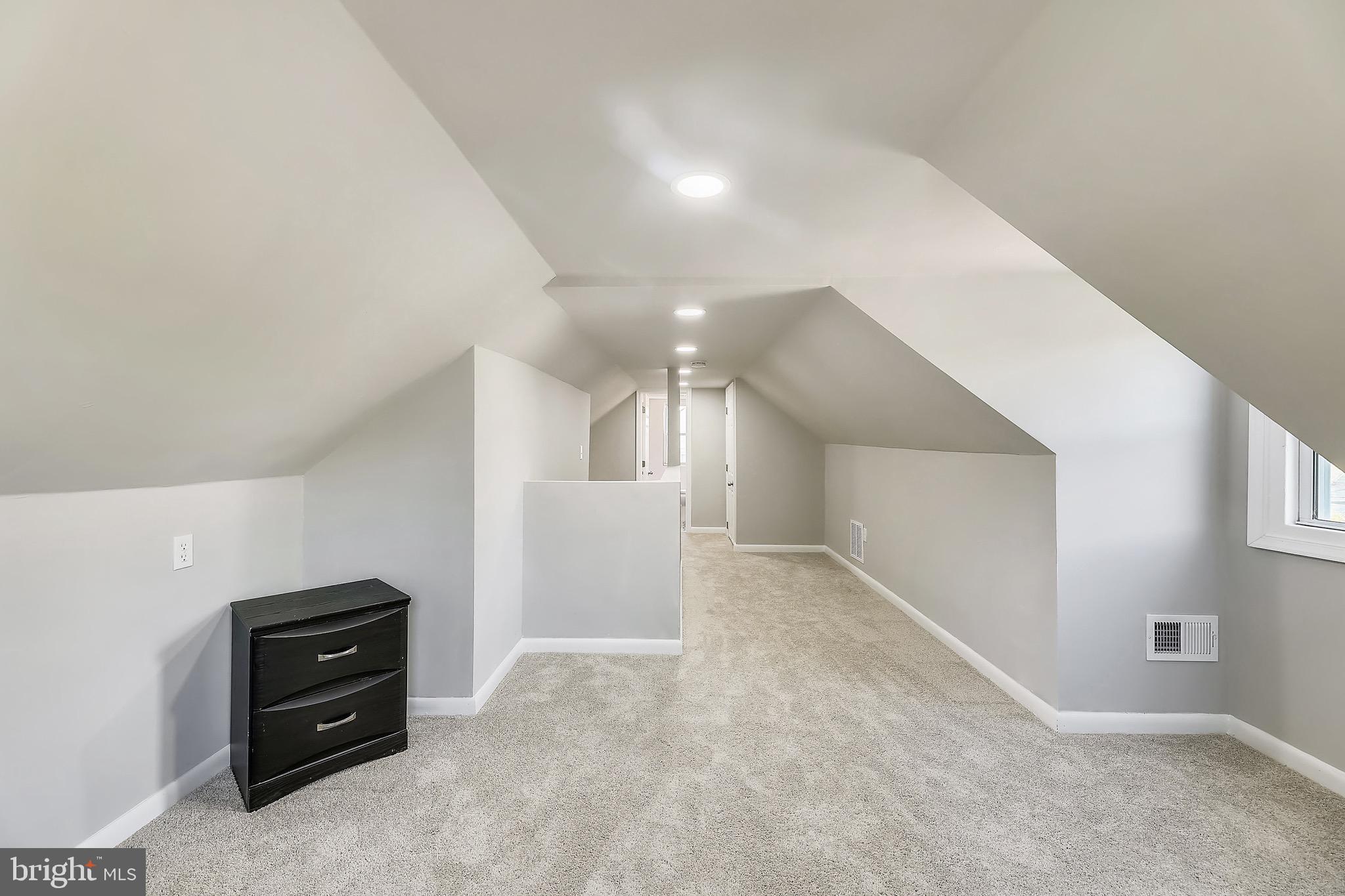 FOREST HEIGHTS - Residential