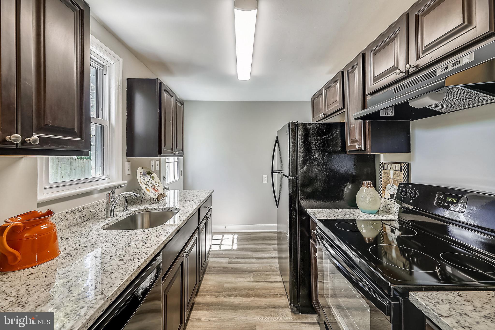 FOREST HEIGHTS - Residential