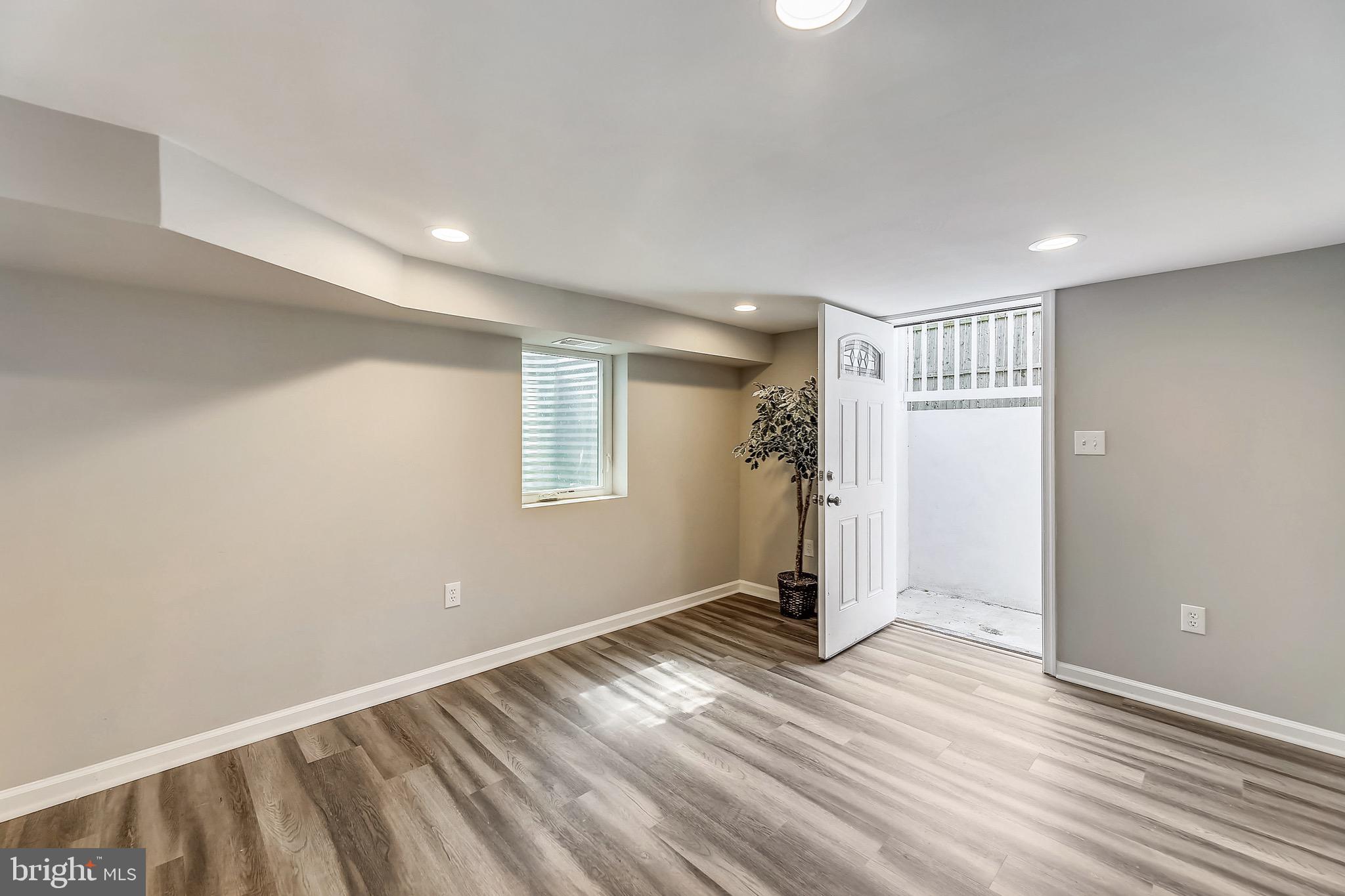 FOREST HEIGHTS - Residential