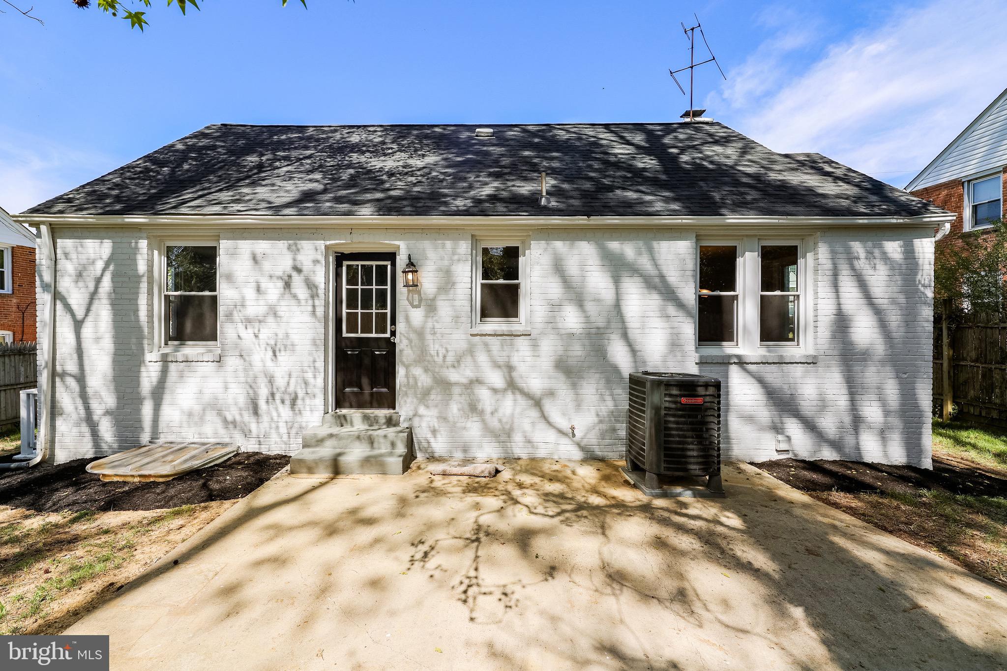 FOREST HEIGHTS - Residential