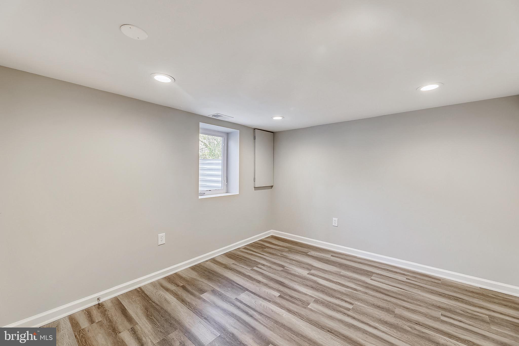 FOREST HEIGHTS - Residential