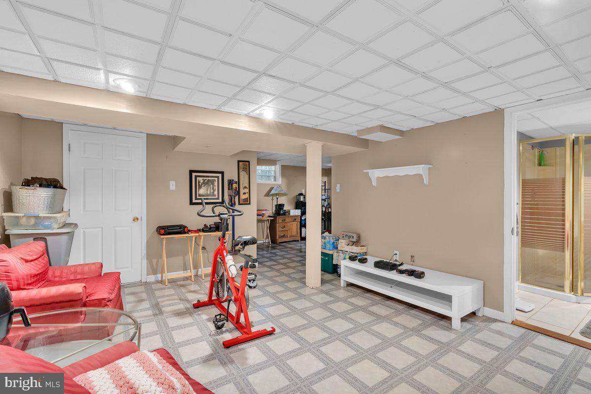 WINCHESTER PARK - Residential