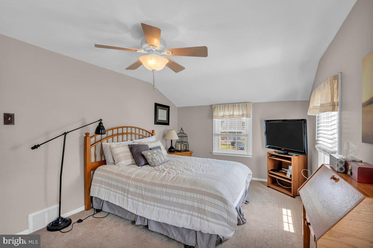 WINCHESTER PARK - Residential