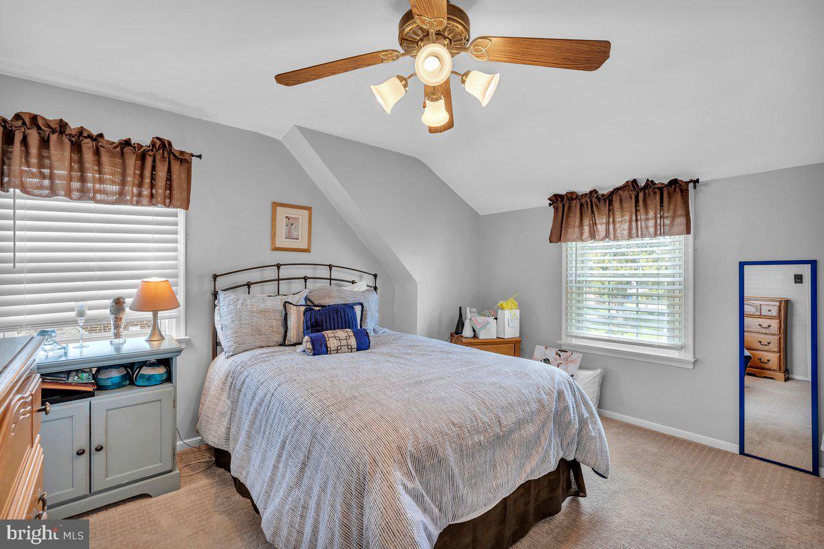 WINCHESTER PARK - Residential