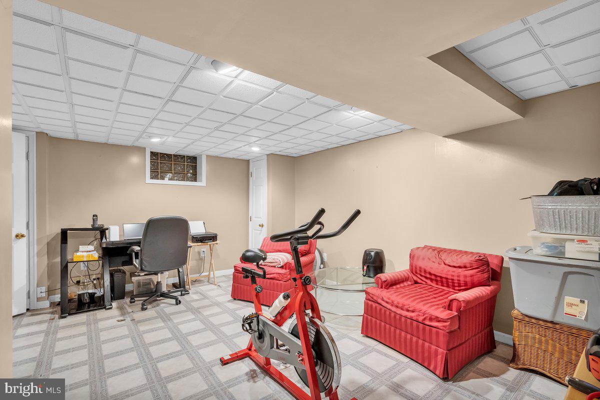 WINCHESTER PARK - Residential