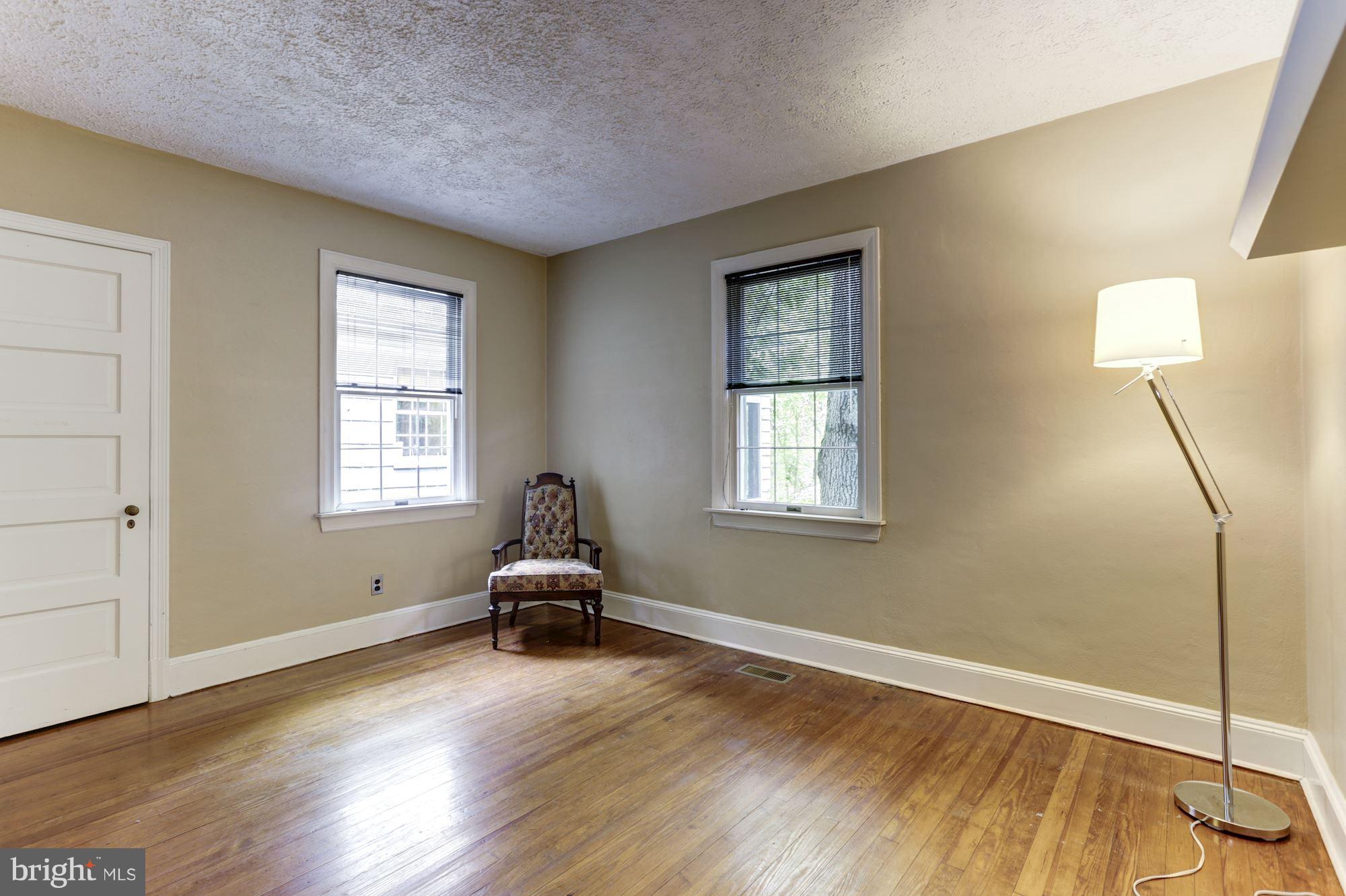 OLDE SEVERNA PARK - Residential