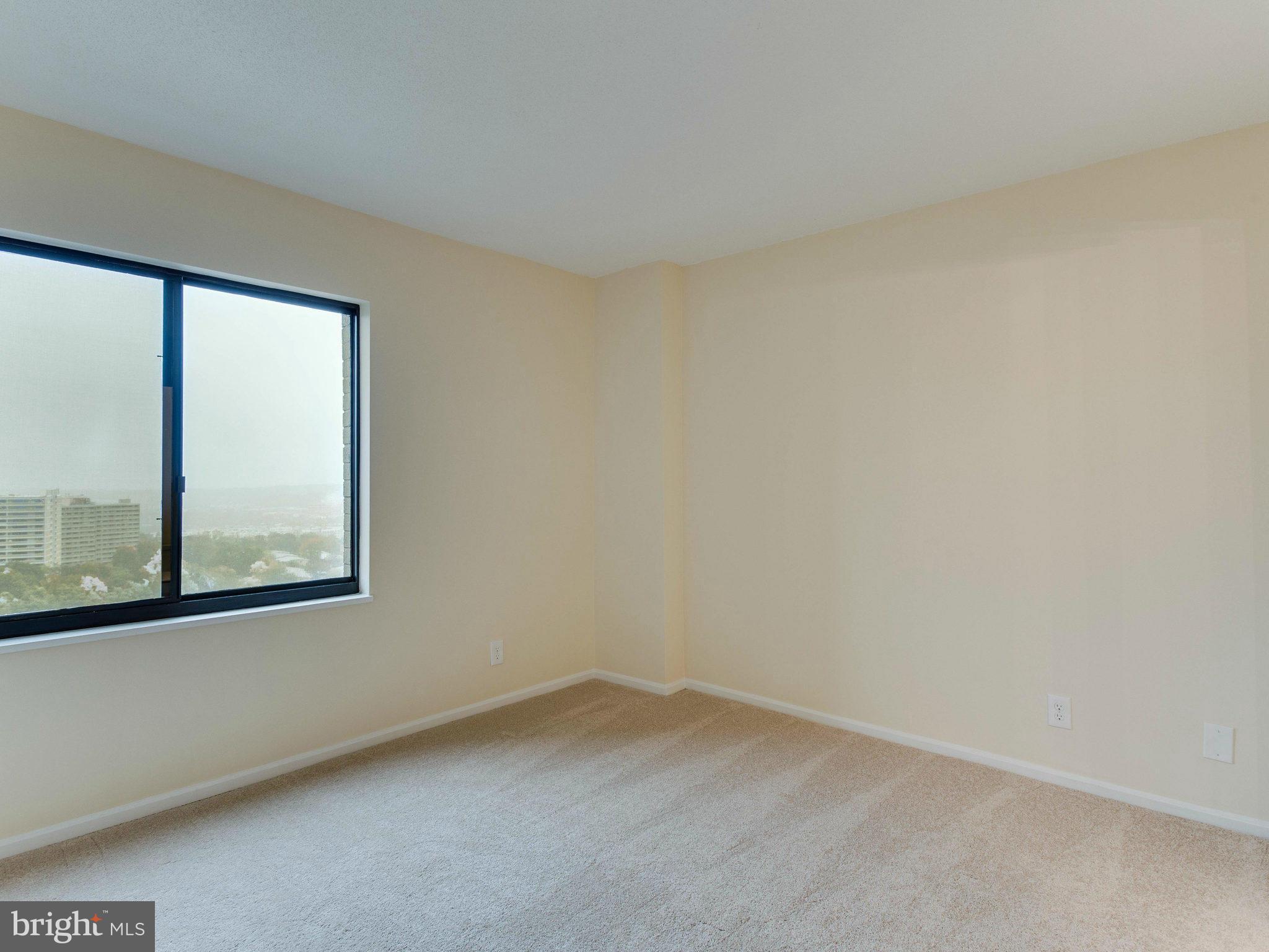 WATERGATE AT LANDMARK - Residential