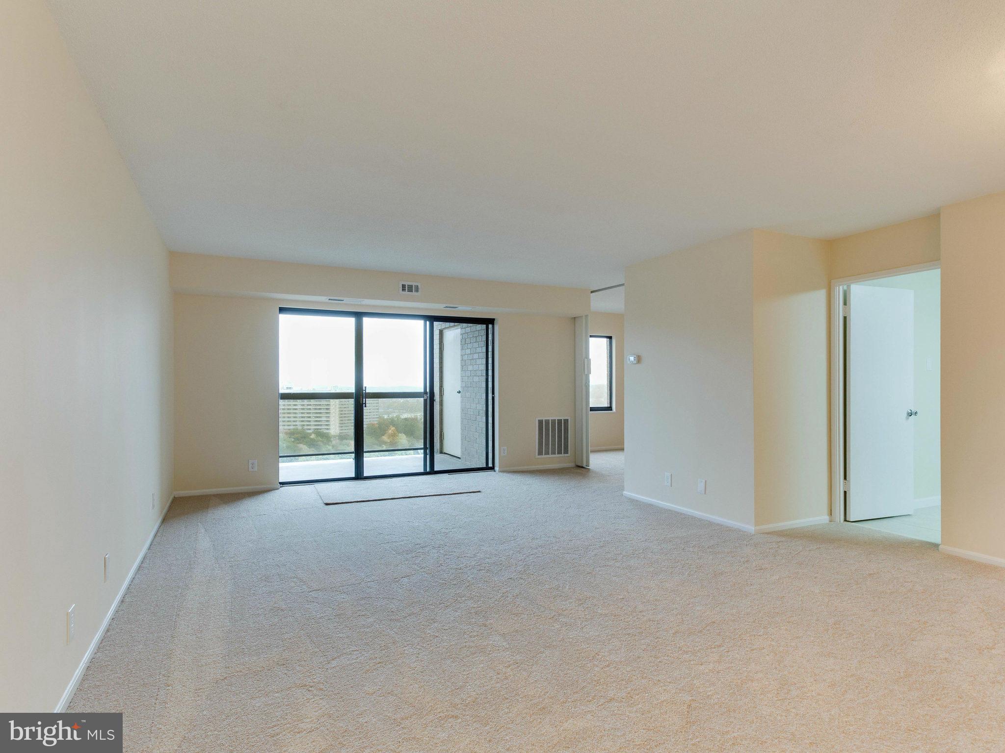 WATERGATE AT LANDMARK - Residential