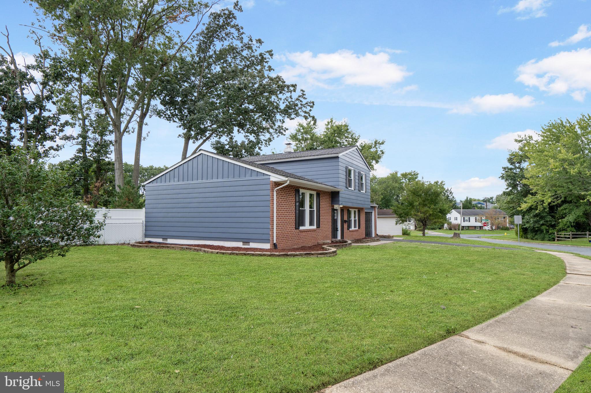 EDGE MEAD - Residential