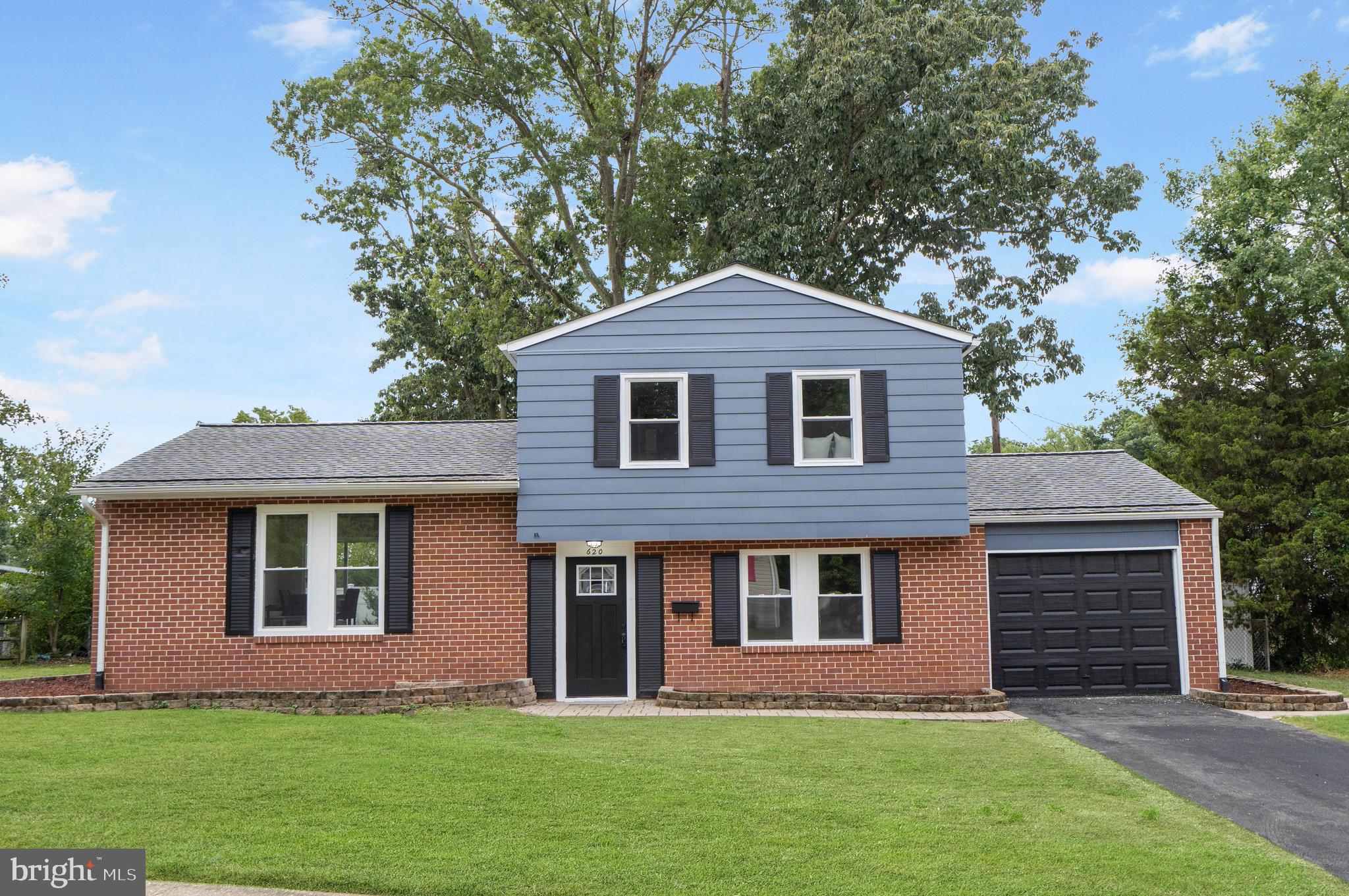 EDGE MEAD - Residential