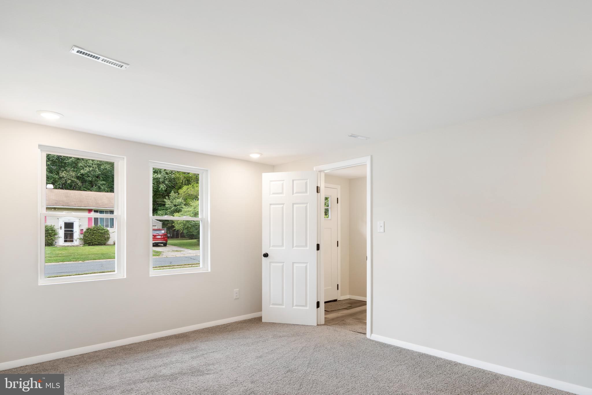 EDGE MEAD - Residential