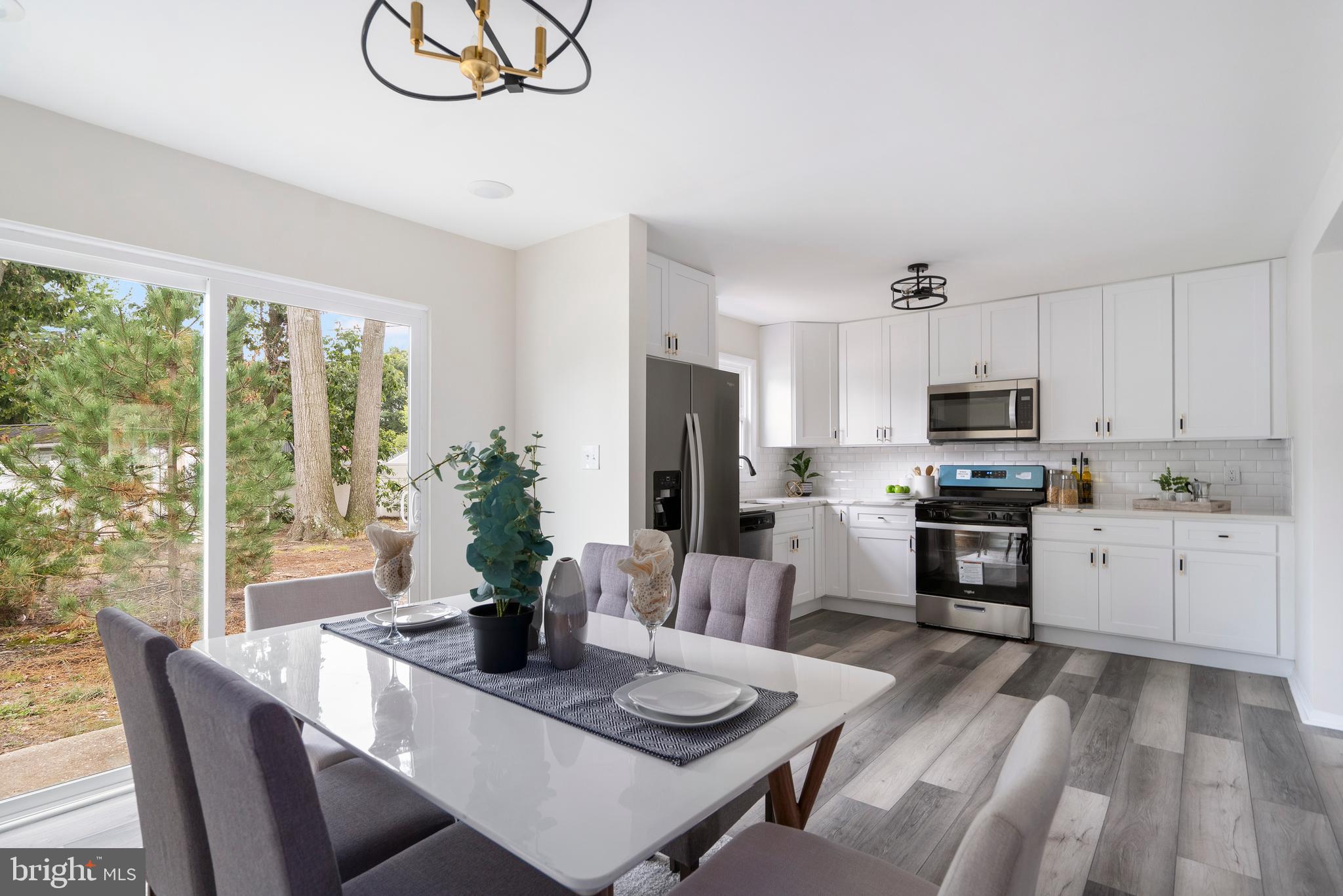 EDGE MEAD - Residential