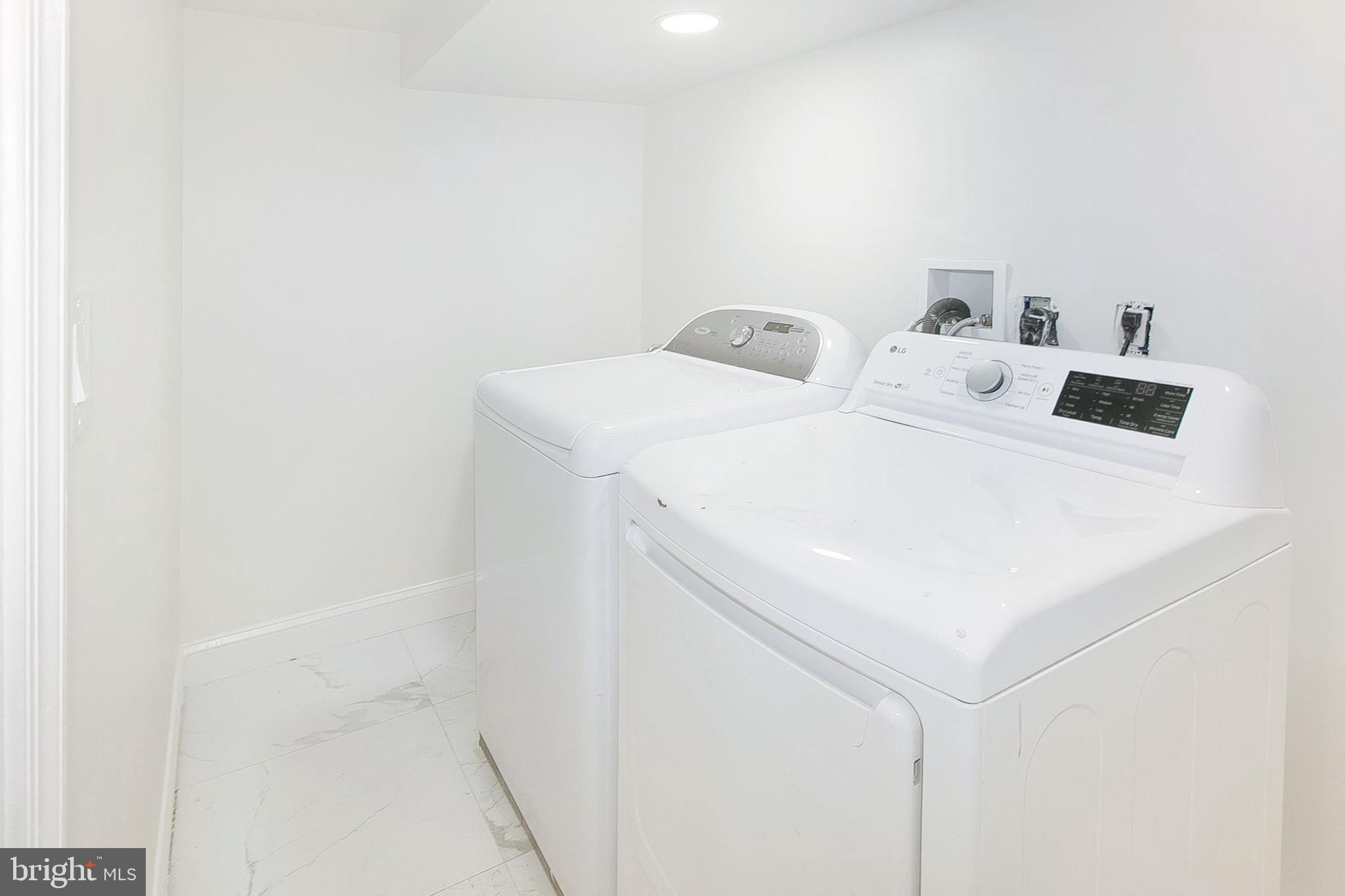 TREMONT GARDENS - Residential