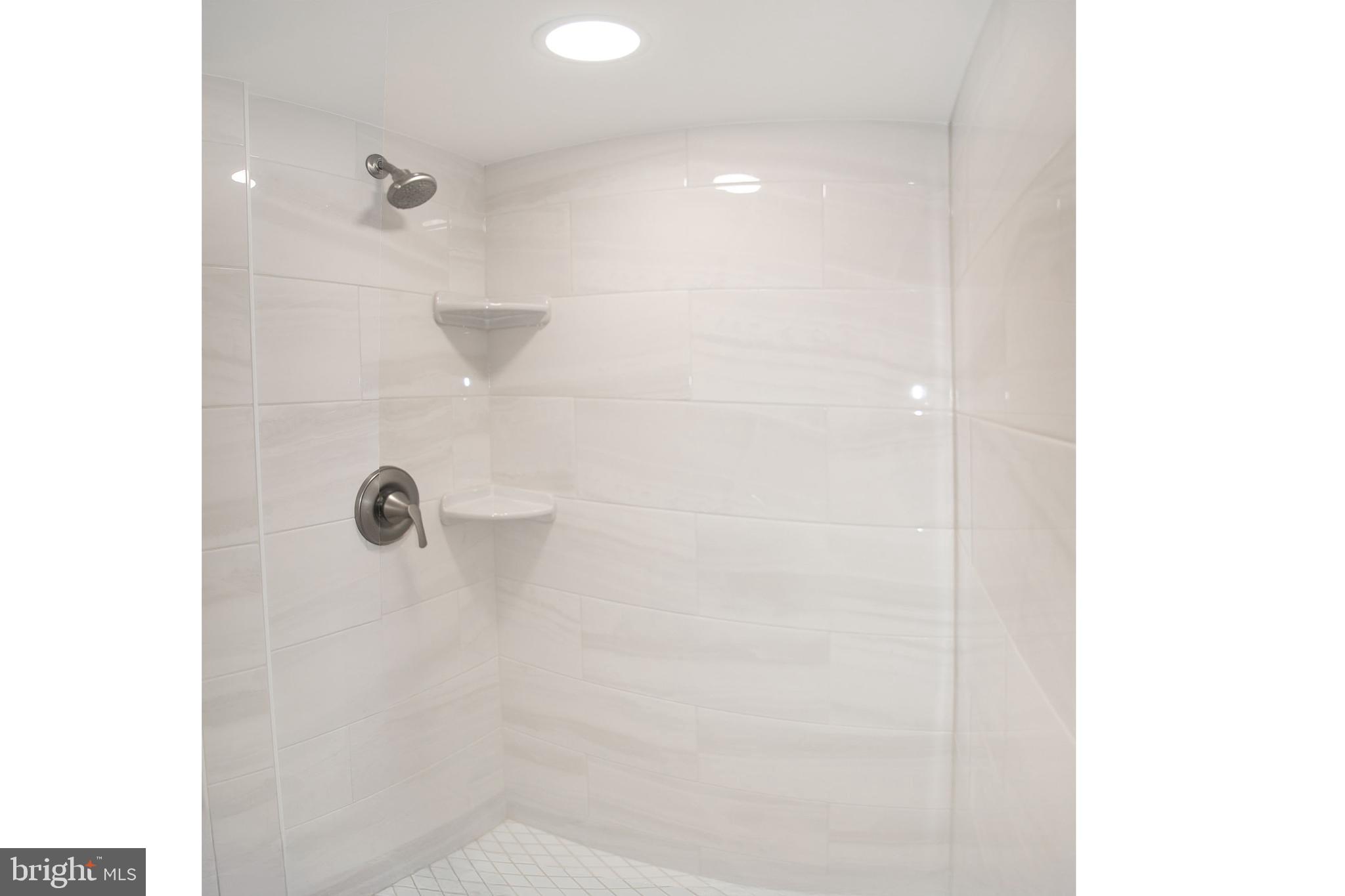 TREMONT GARDENS - Residential