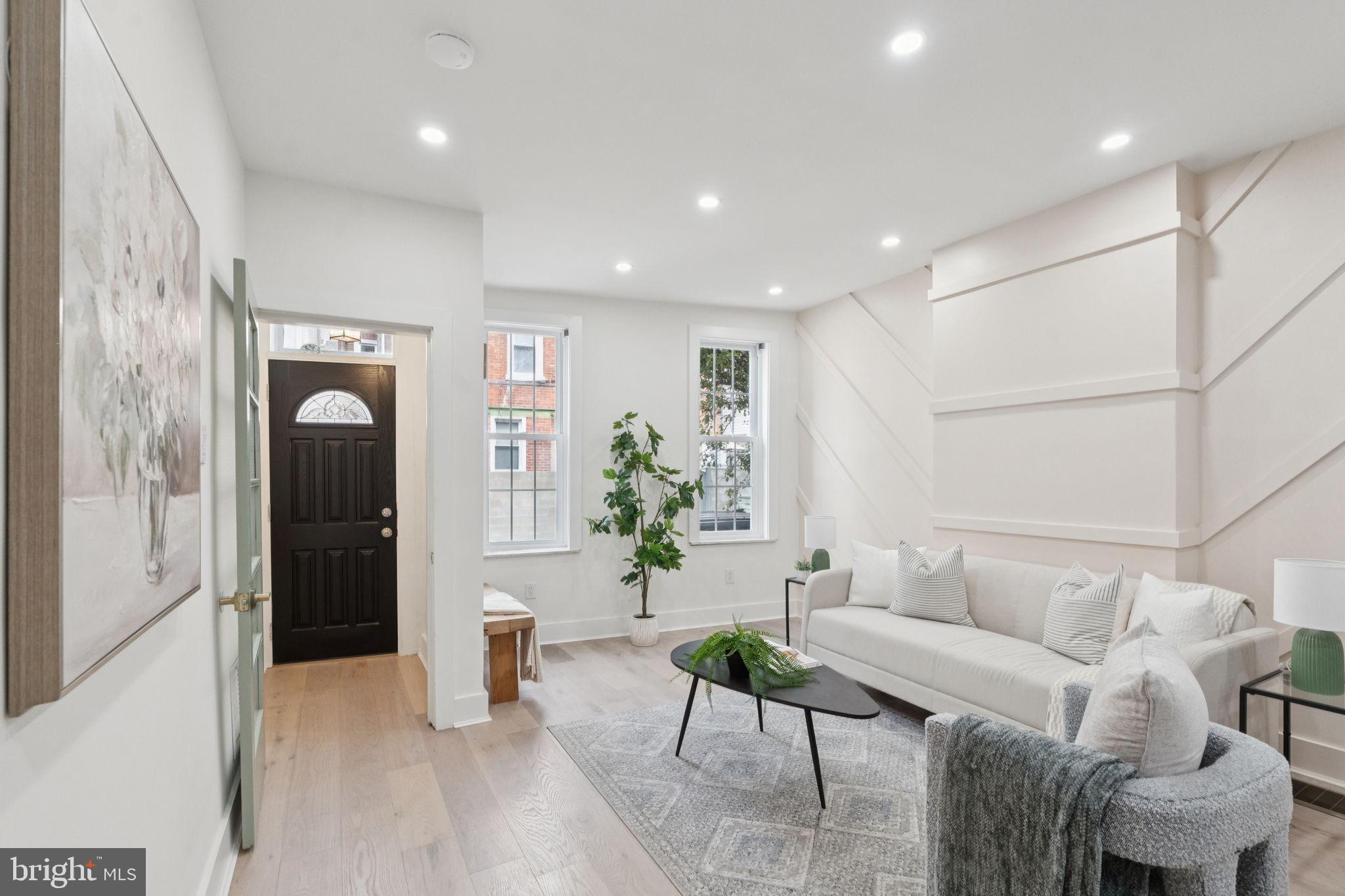 BELLA VISTA - Residential