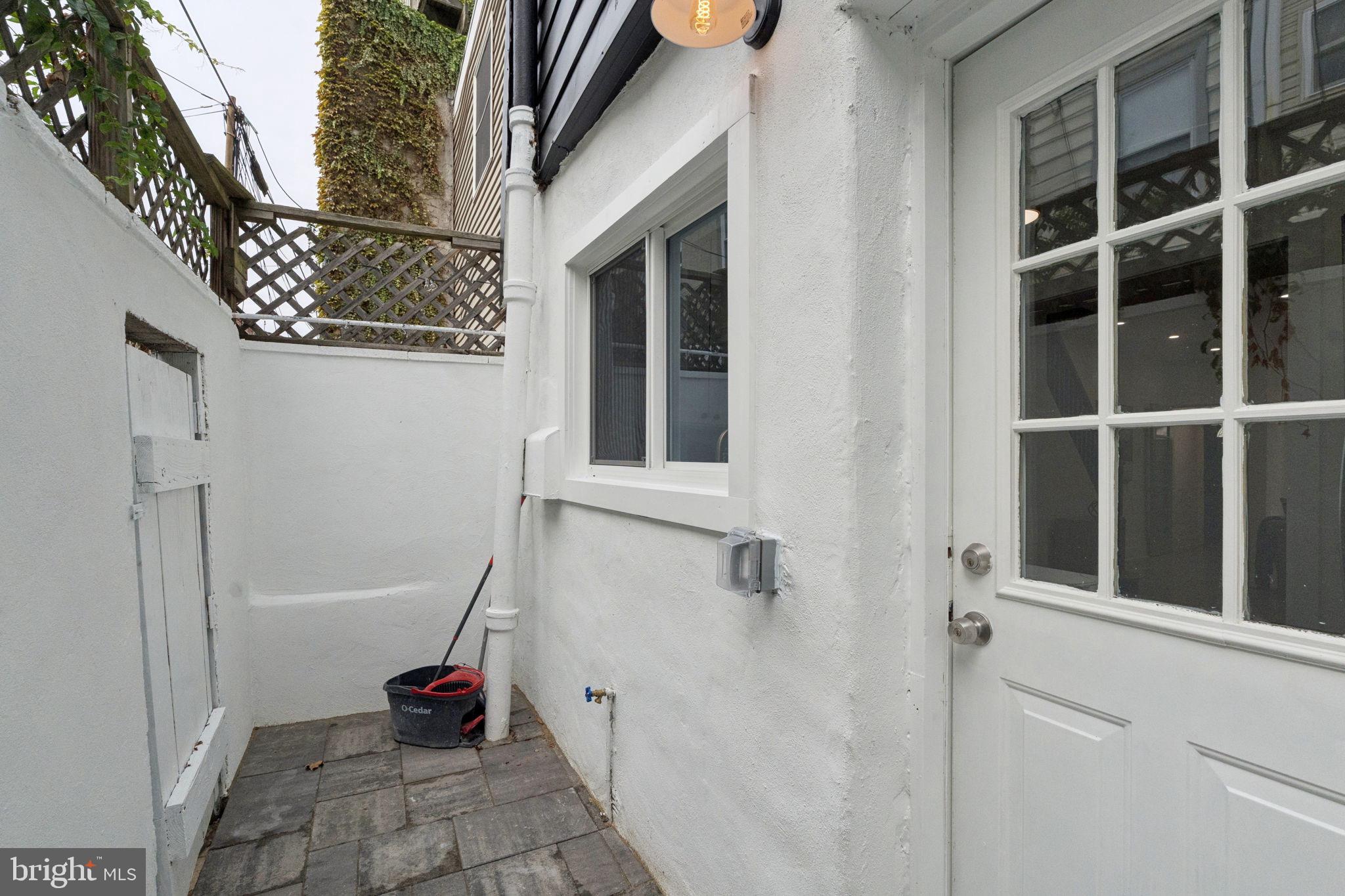 BELLA VISTA - Residential