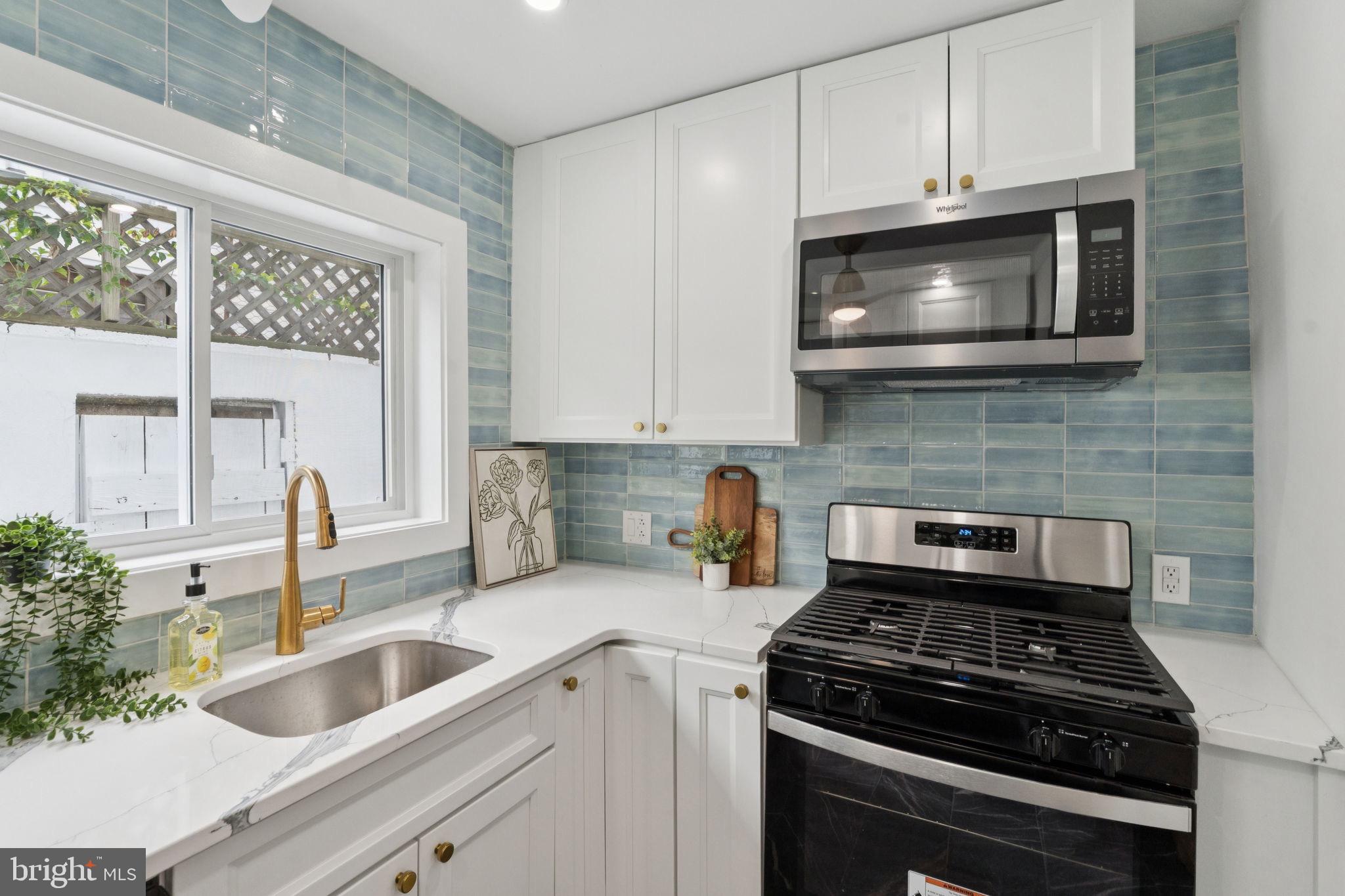 BELLA VISTA - Residential