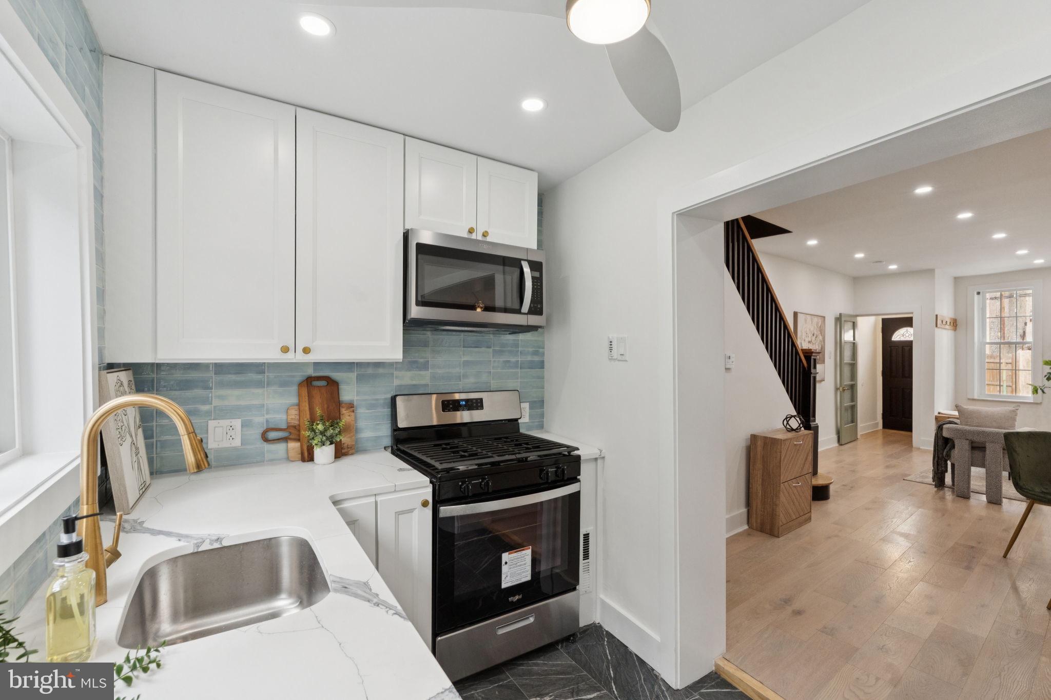 BELLA VISTA - Residential