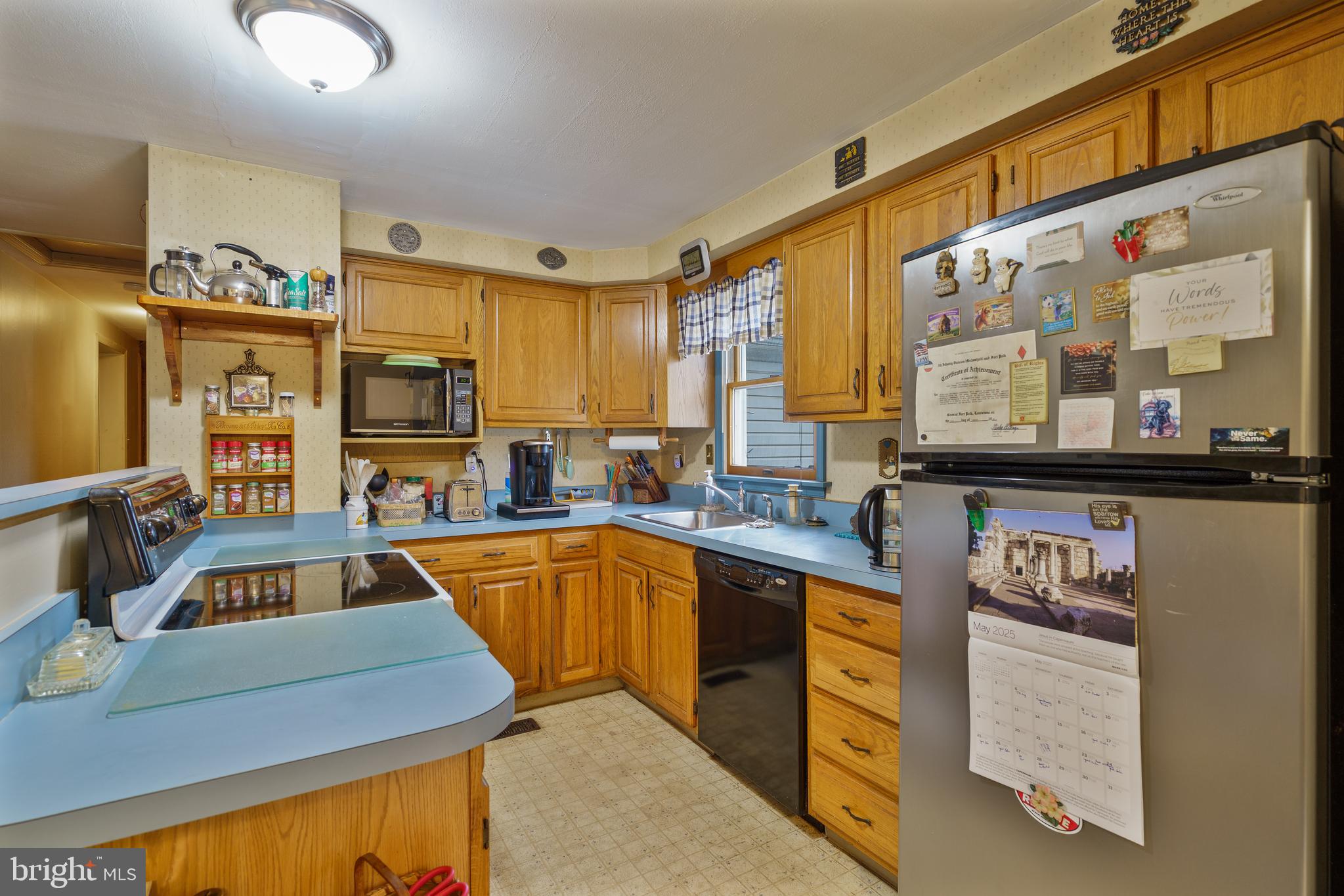 HENSELL HEIGHTS - Residential