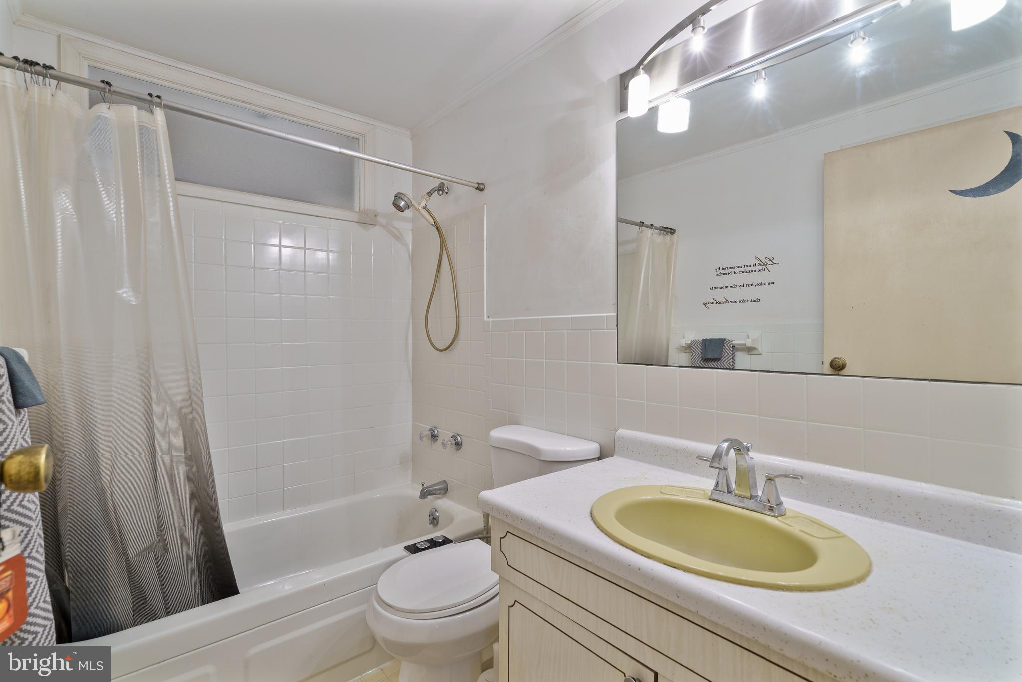 HENSELL HEIGHTS - Residential