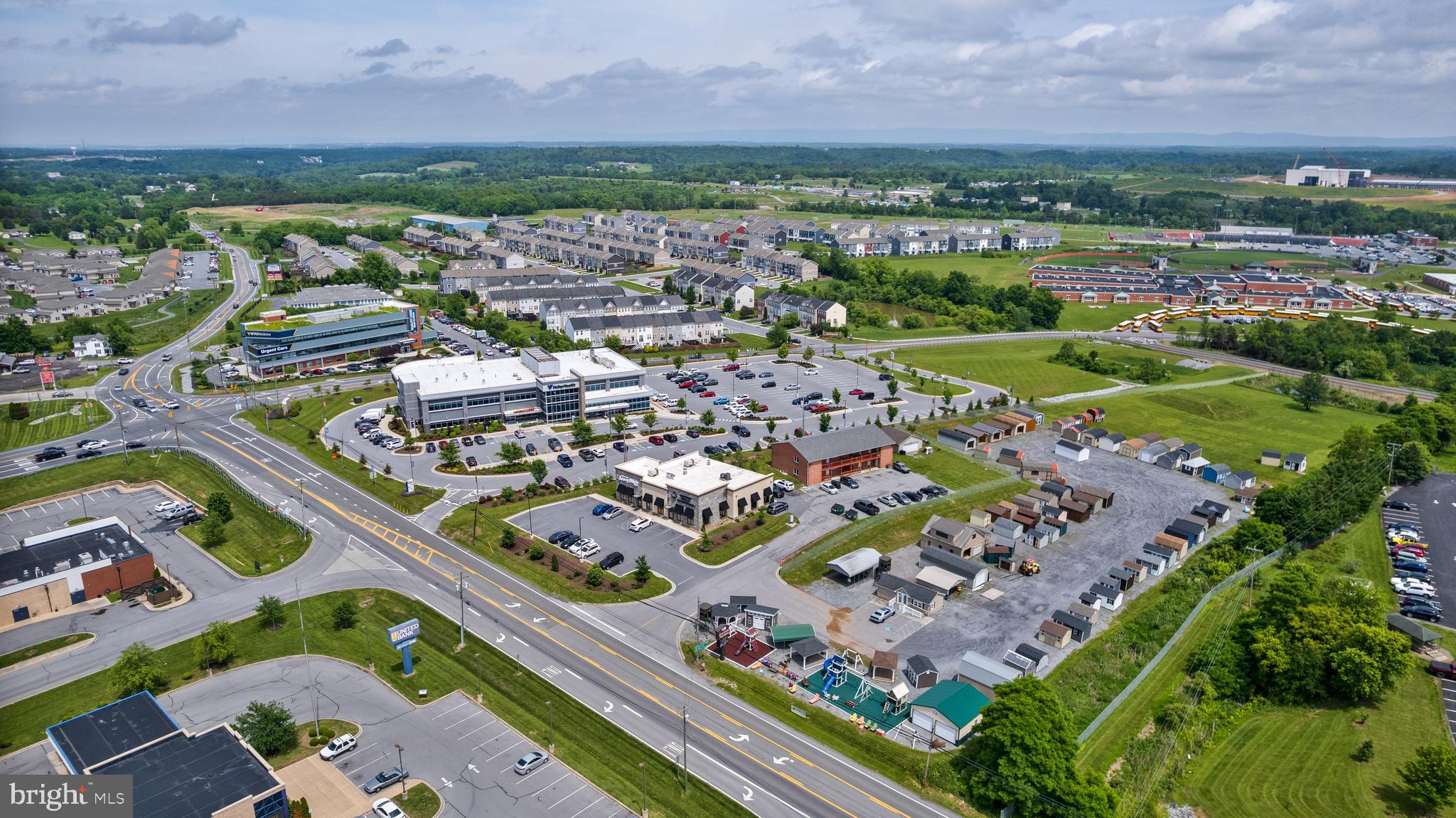 HENSELL HEIGHTS - Residential