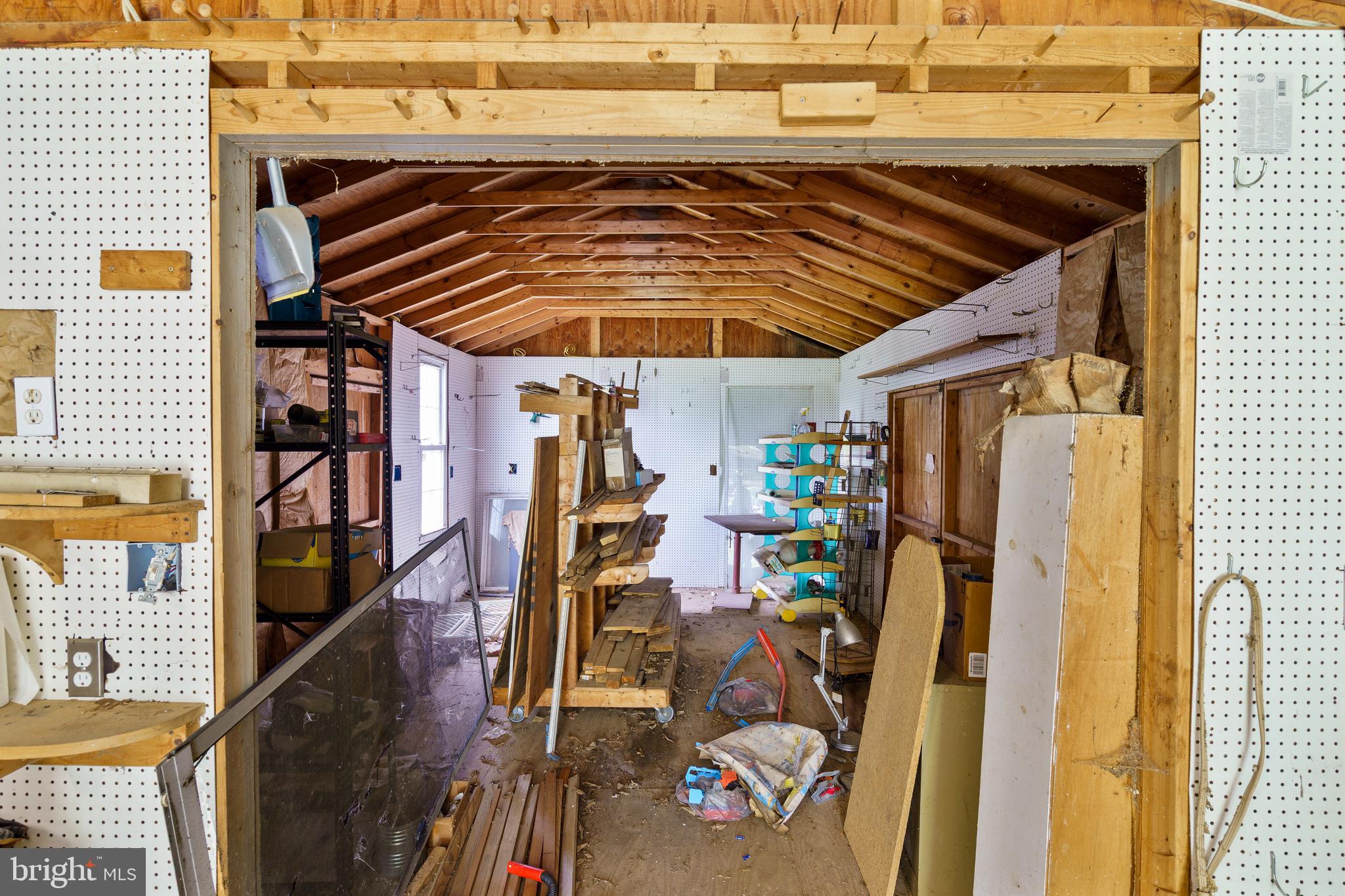 HENSELL HEIGHTS - Residential