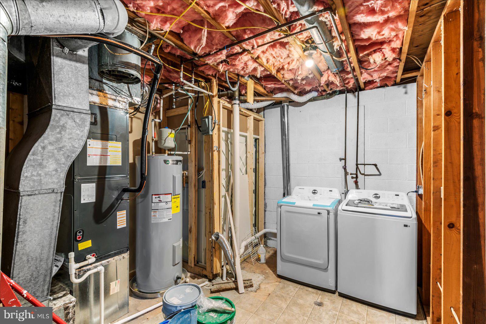 CRESTVIEW - Residential