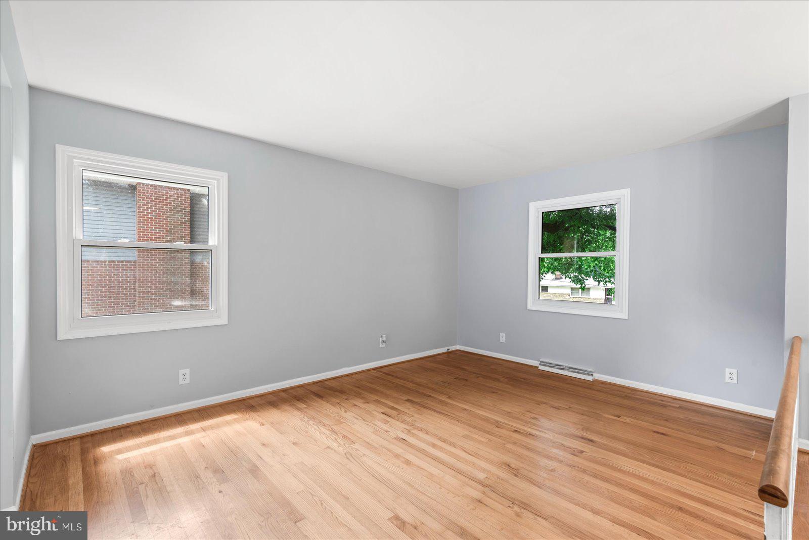 CRESTVIEW - Residential