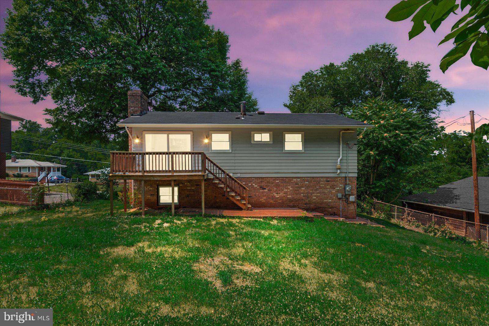 CRESTVIEW - Residential