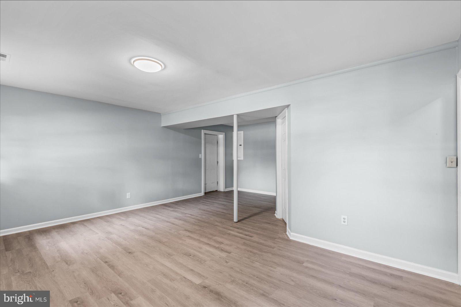 CRESTVIEW - Residential