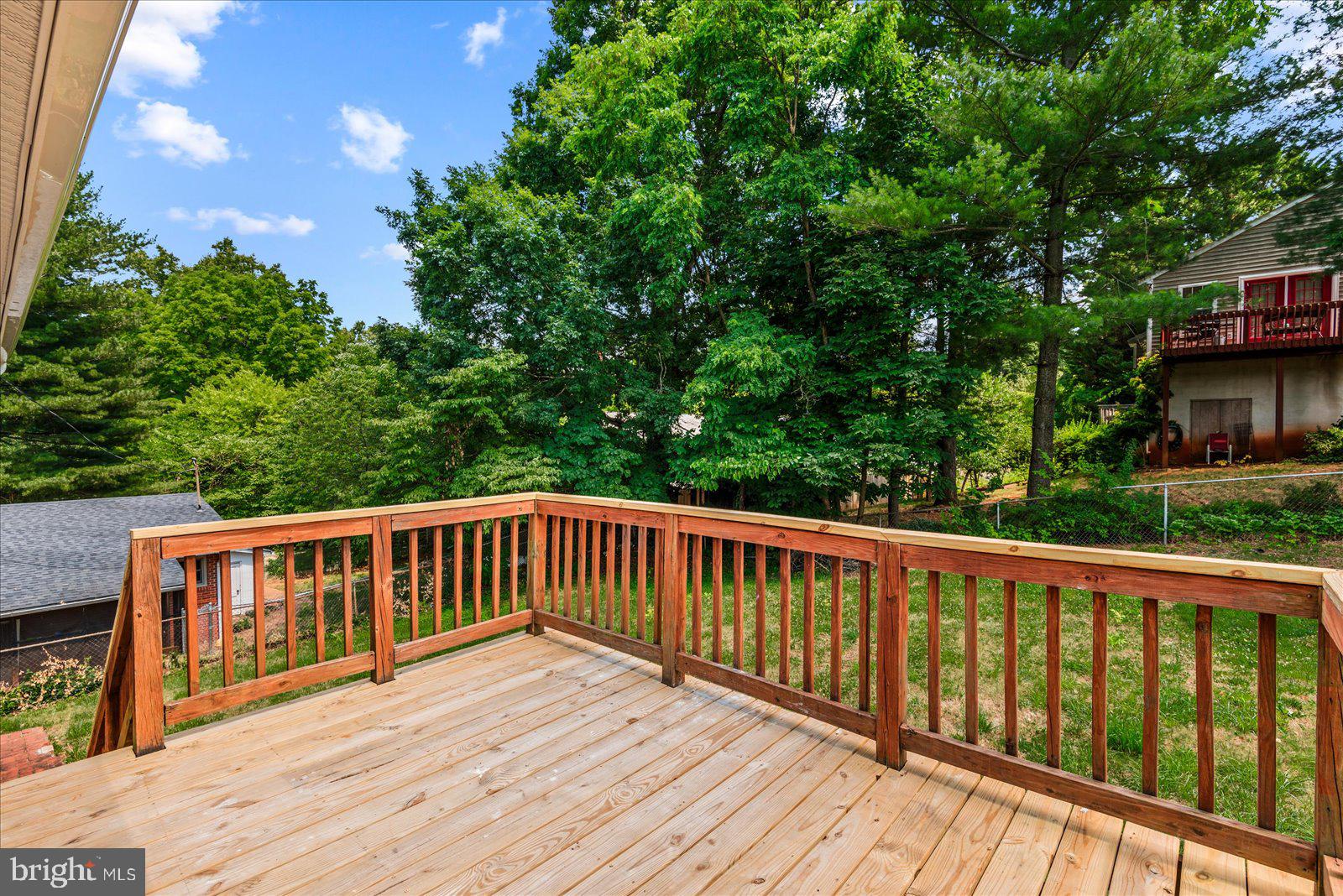 CRESTVIEW - Residential