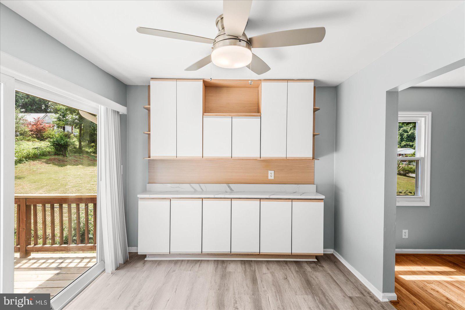 CRESTVIEW - Residential