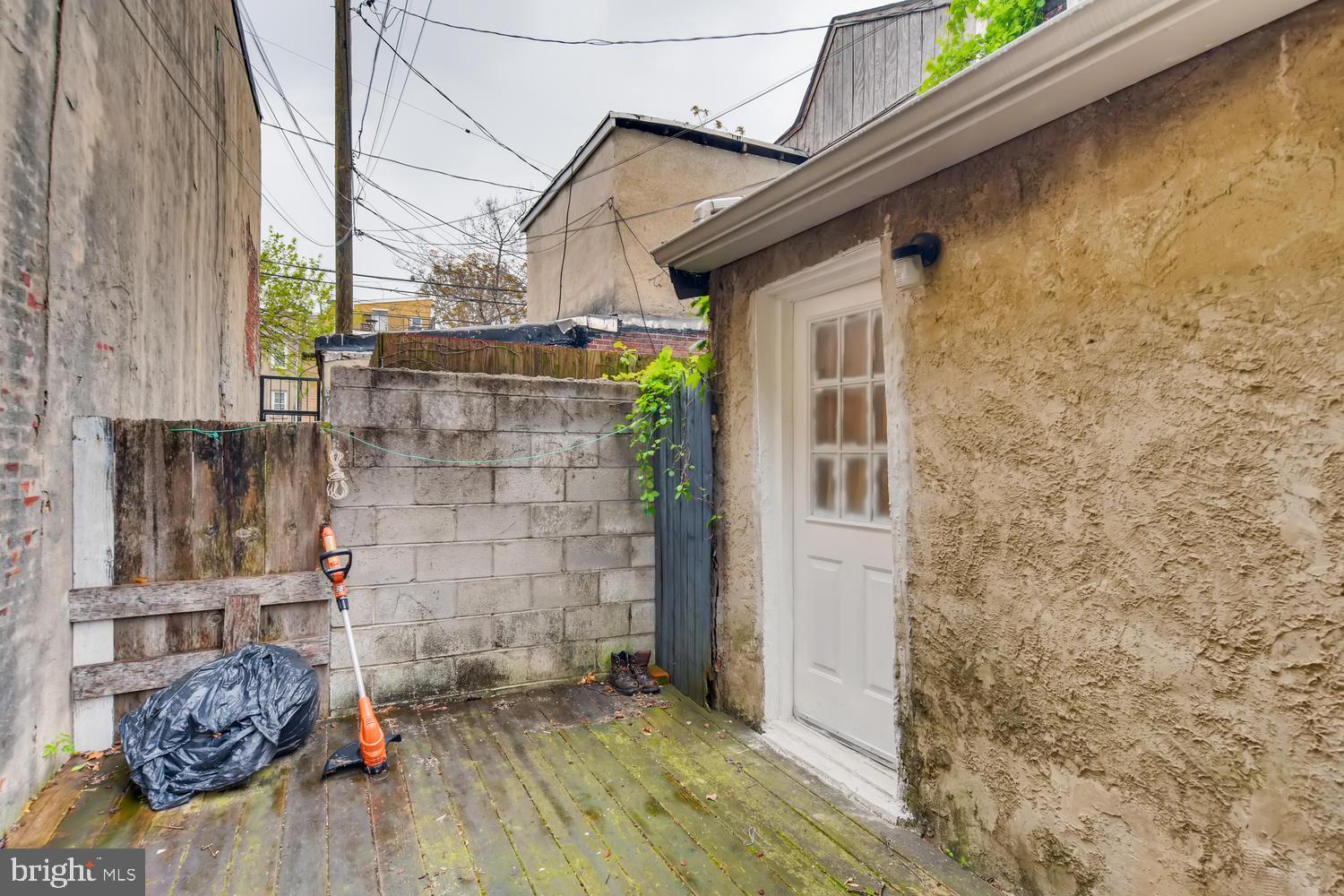 MOUNT CLARE - Residential