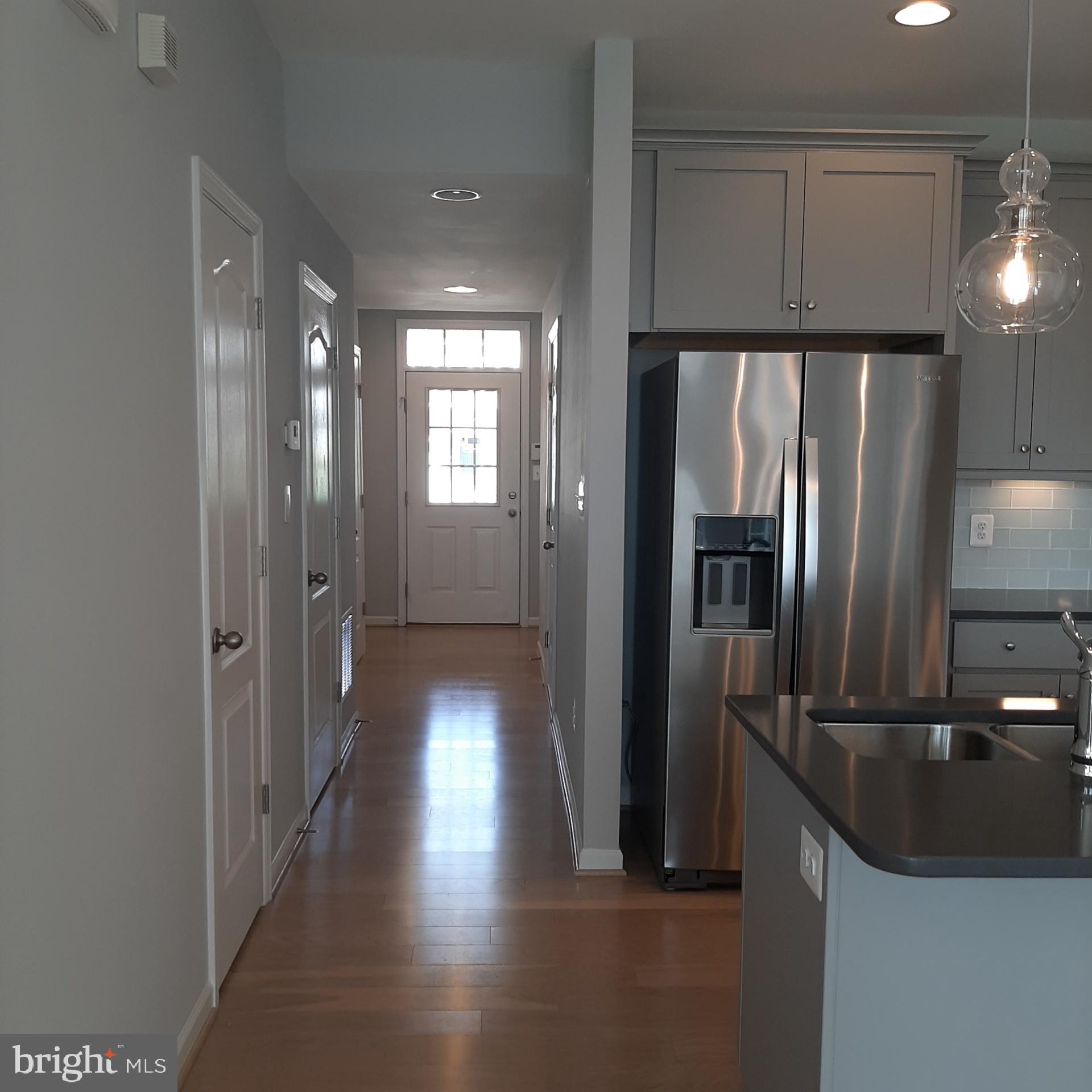 OVERLOOK AT RIVERSIDE TOWNHOMES - Residential