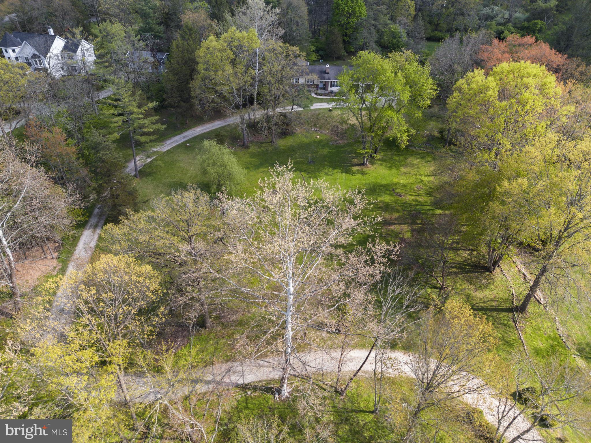 4 POND LANE