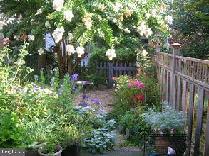 HAMPDEN HISTORIC DISTRICT - Residential